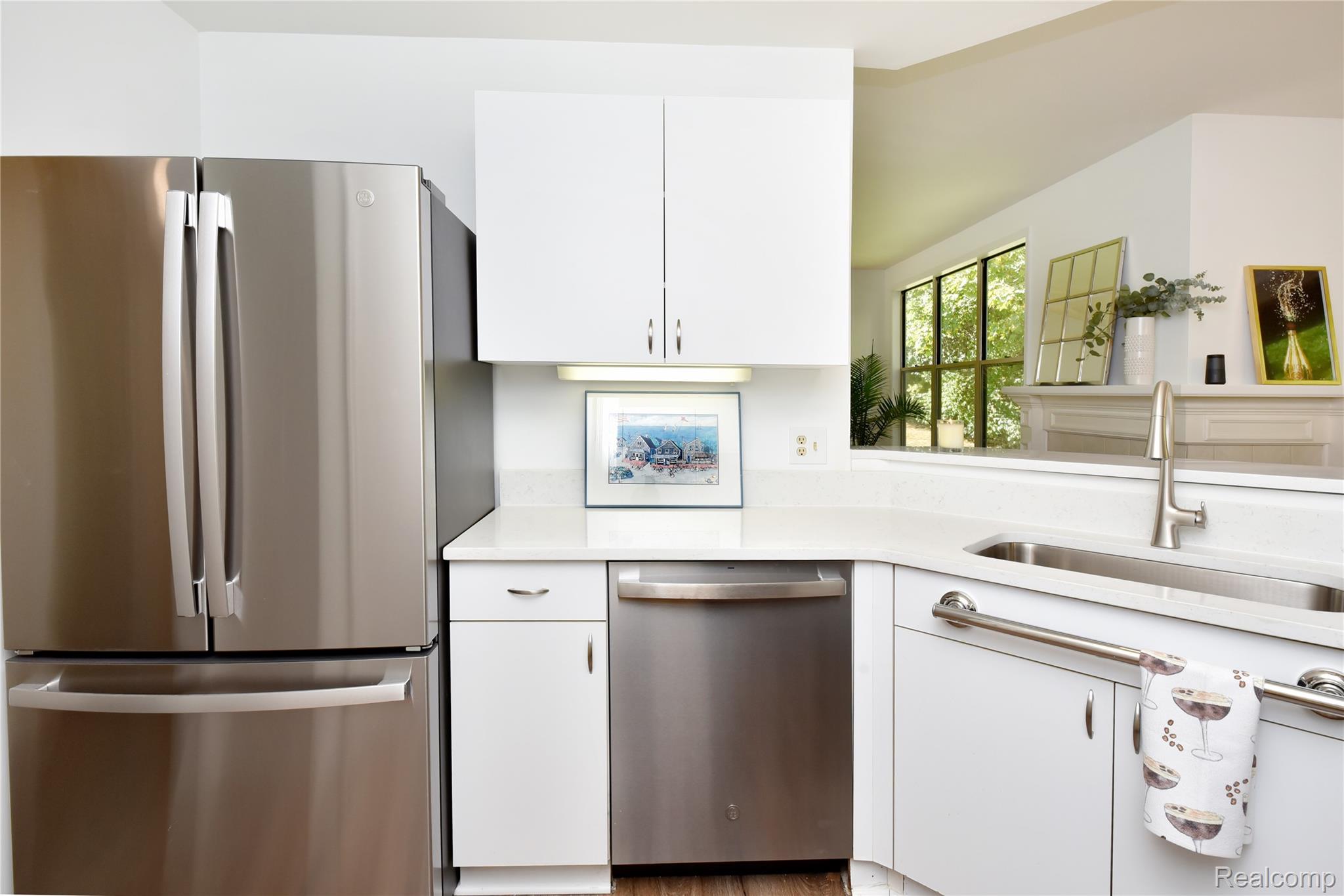 484 Newburne Pointe 36