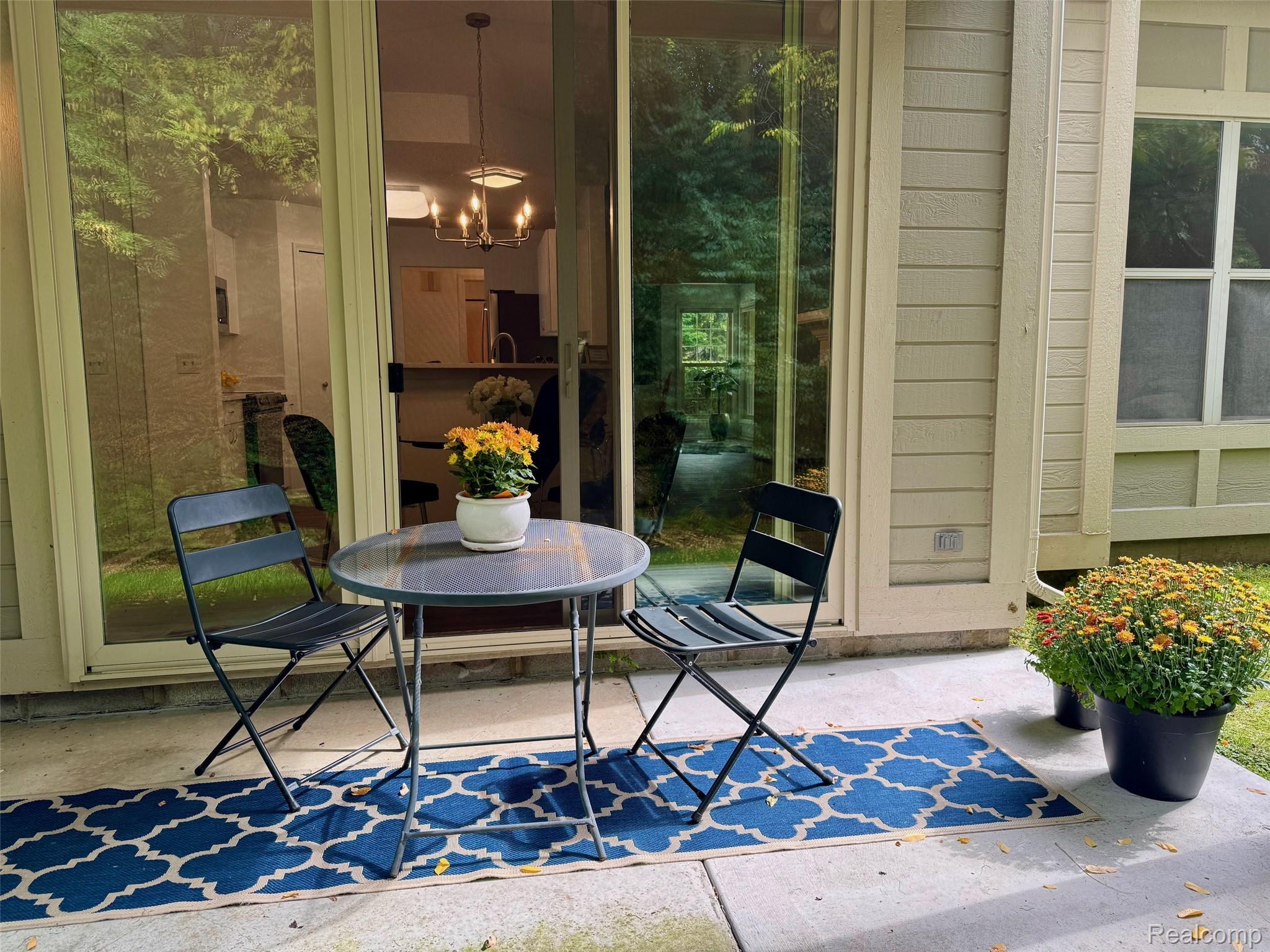 484 Newburne Pointe 36