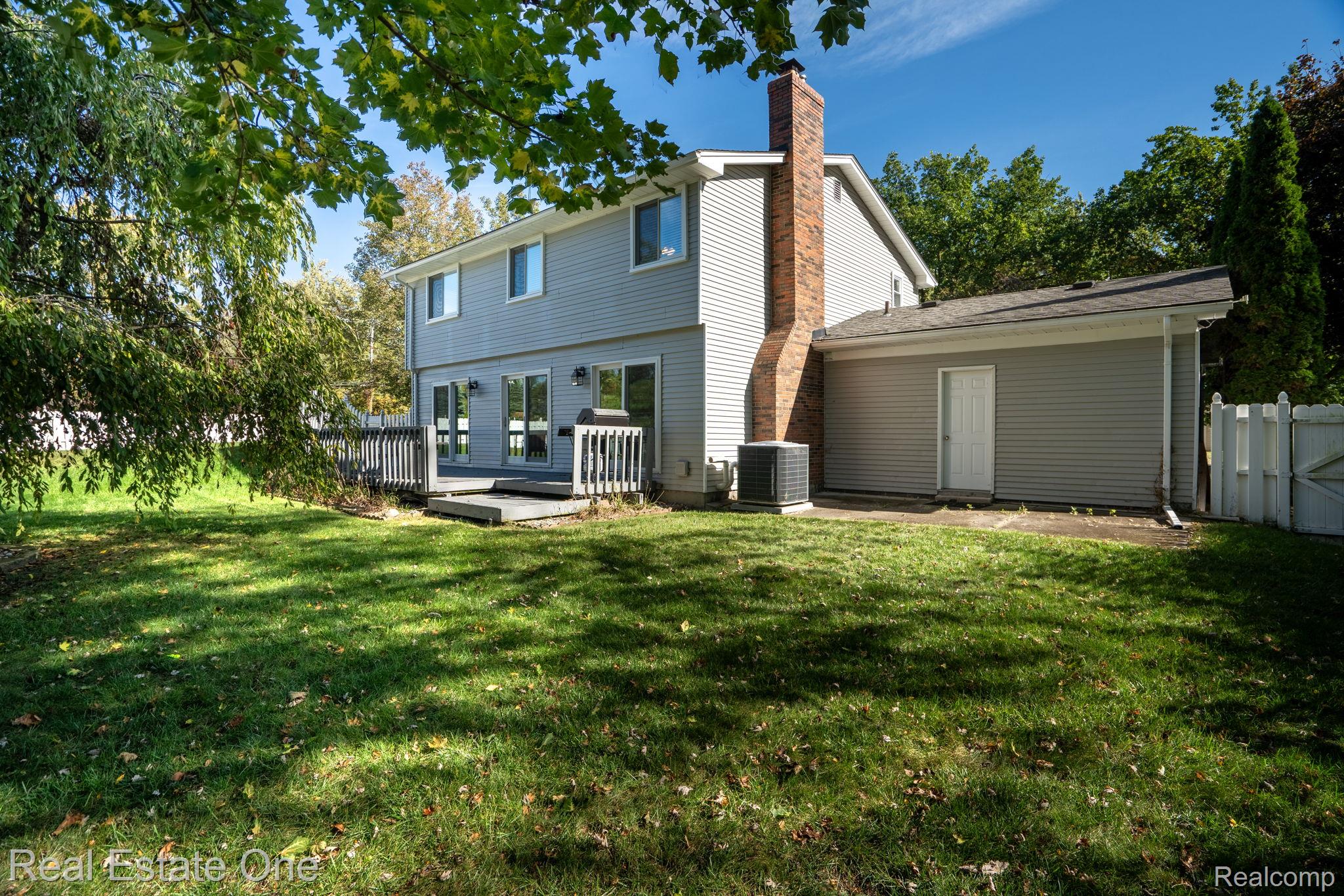 4995 Stoddard Drive