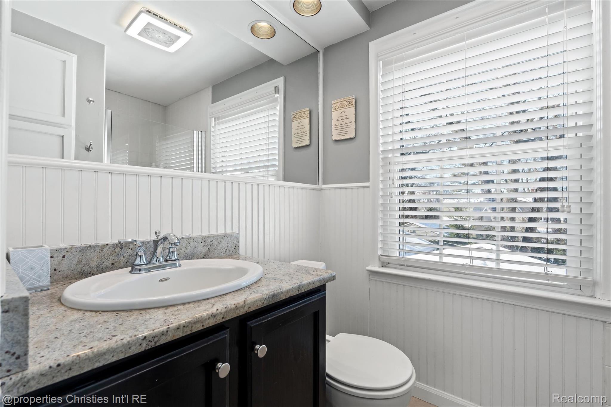 1146 Henrietta Street