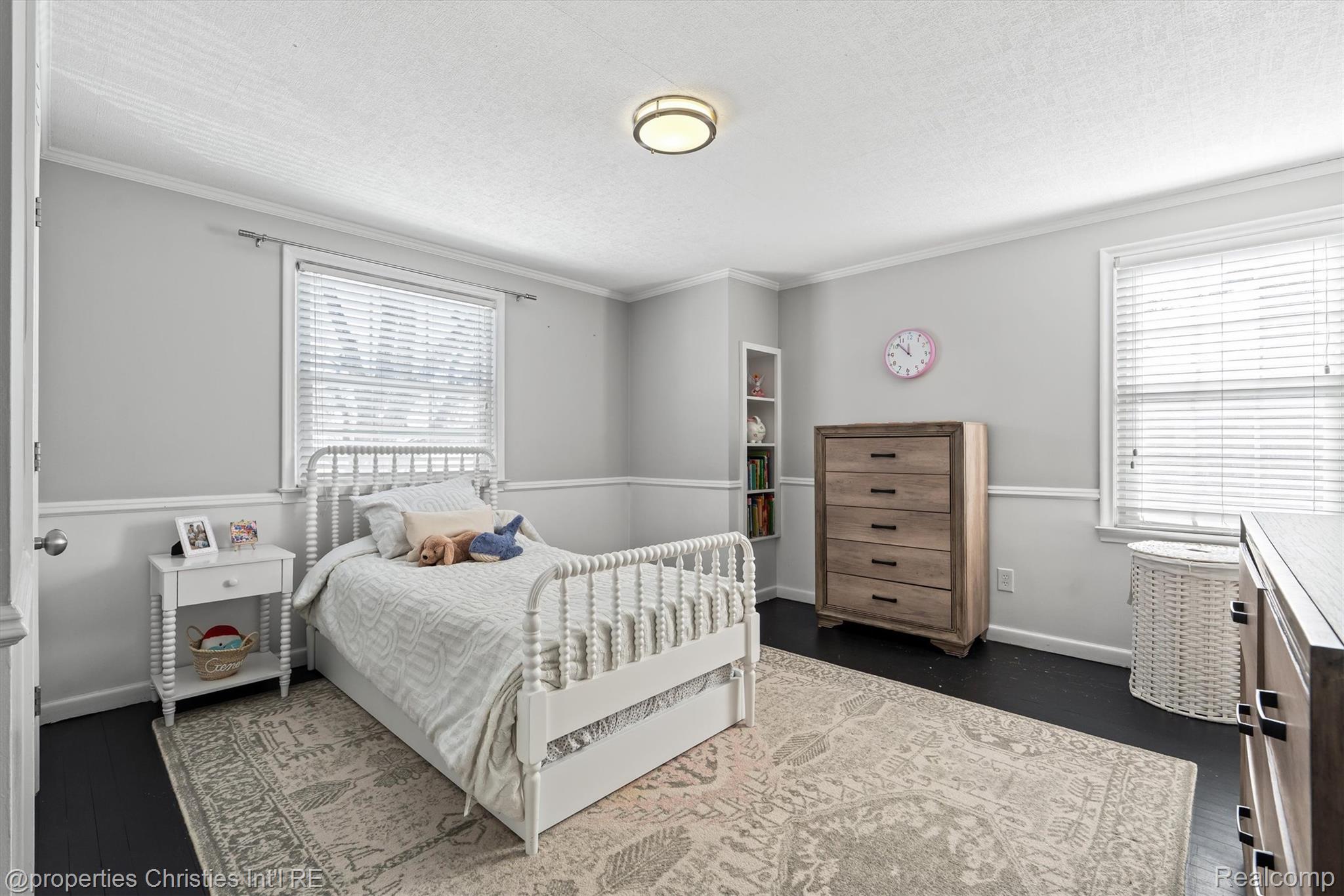 1146 Henrietta Street