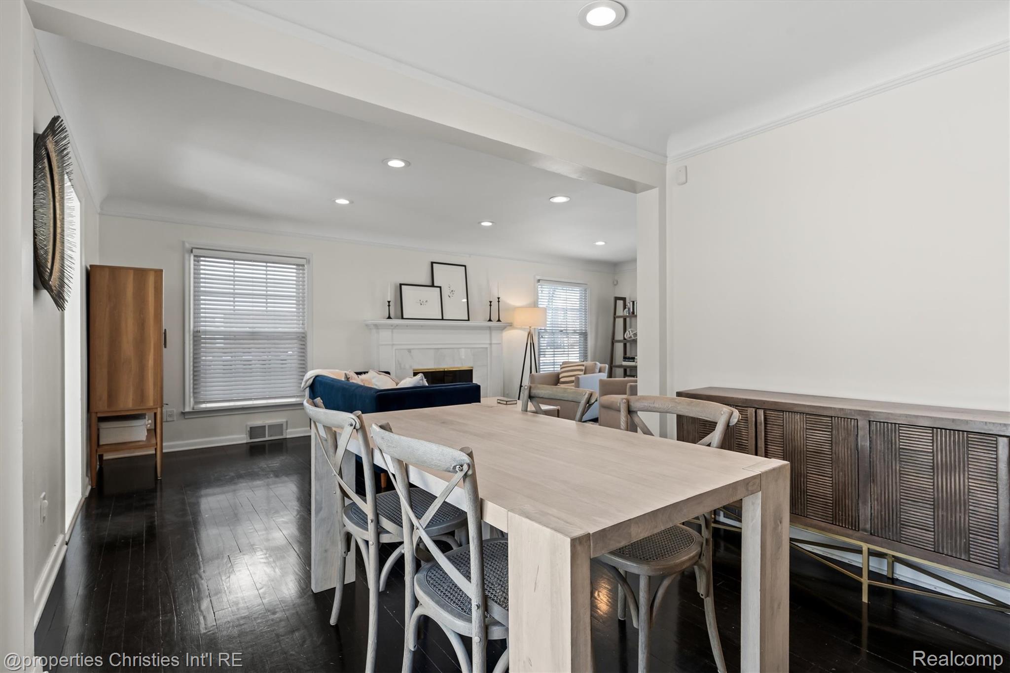 1146 Henrietta Street