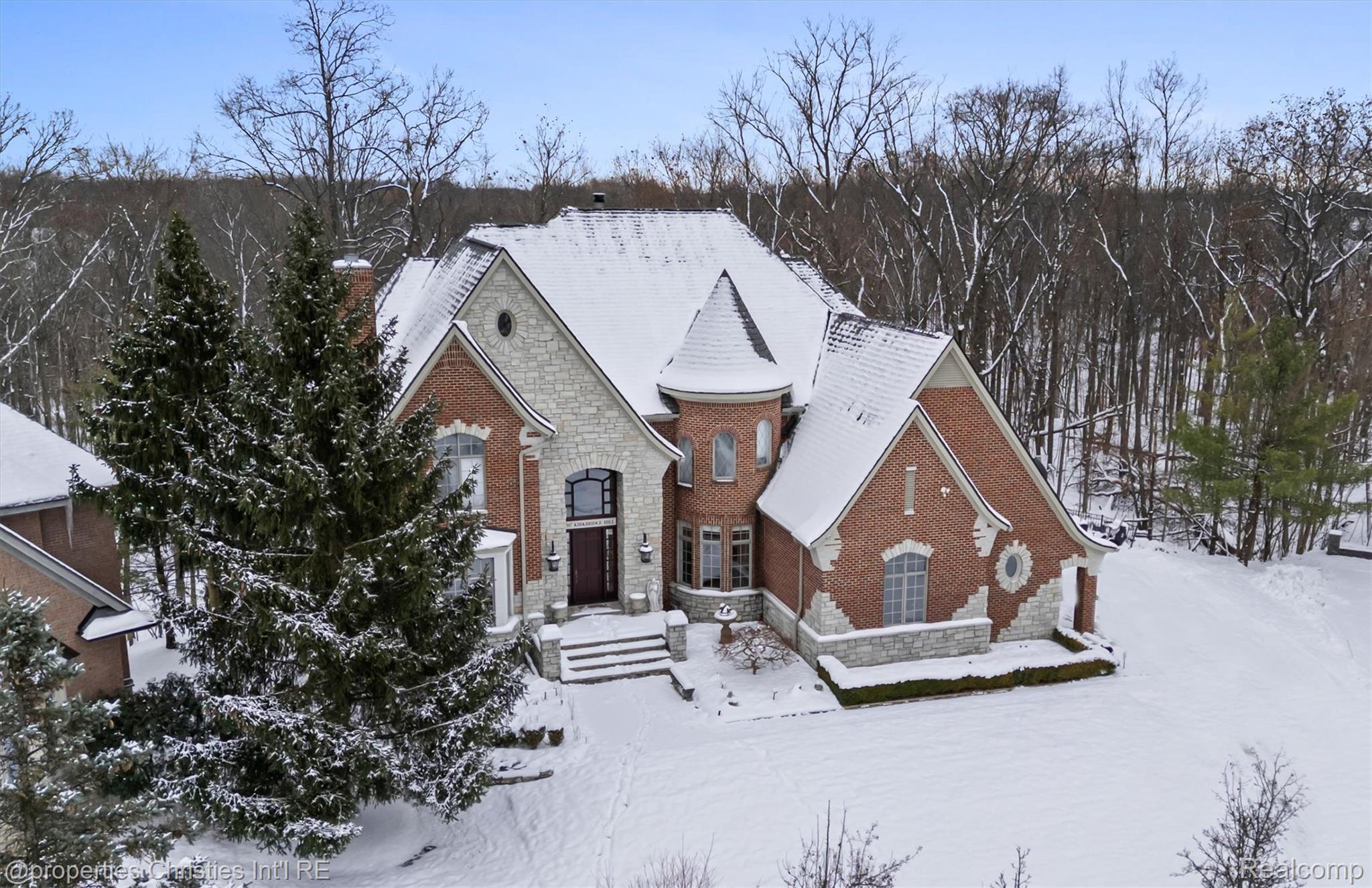 6947 Kirkbridge Hill