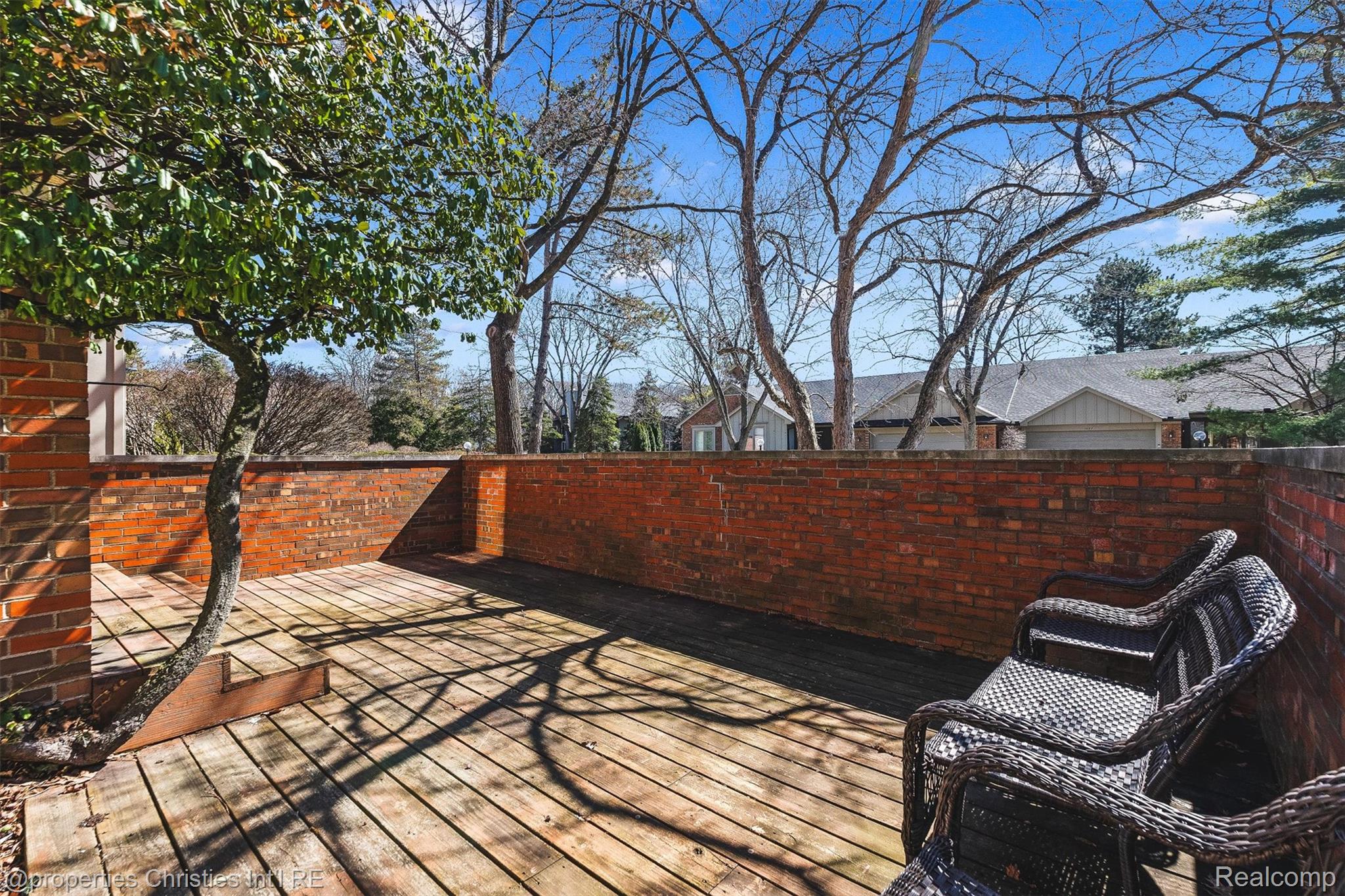 1060 Stratford Place