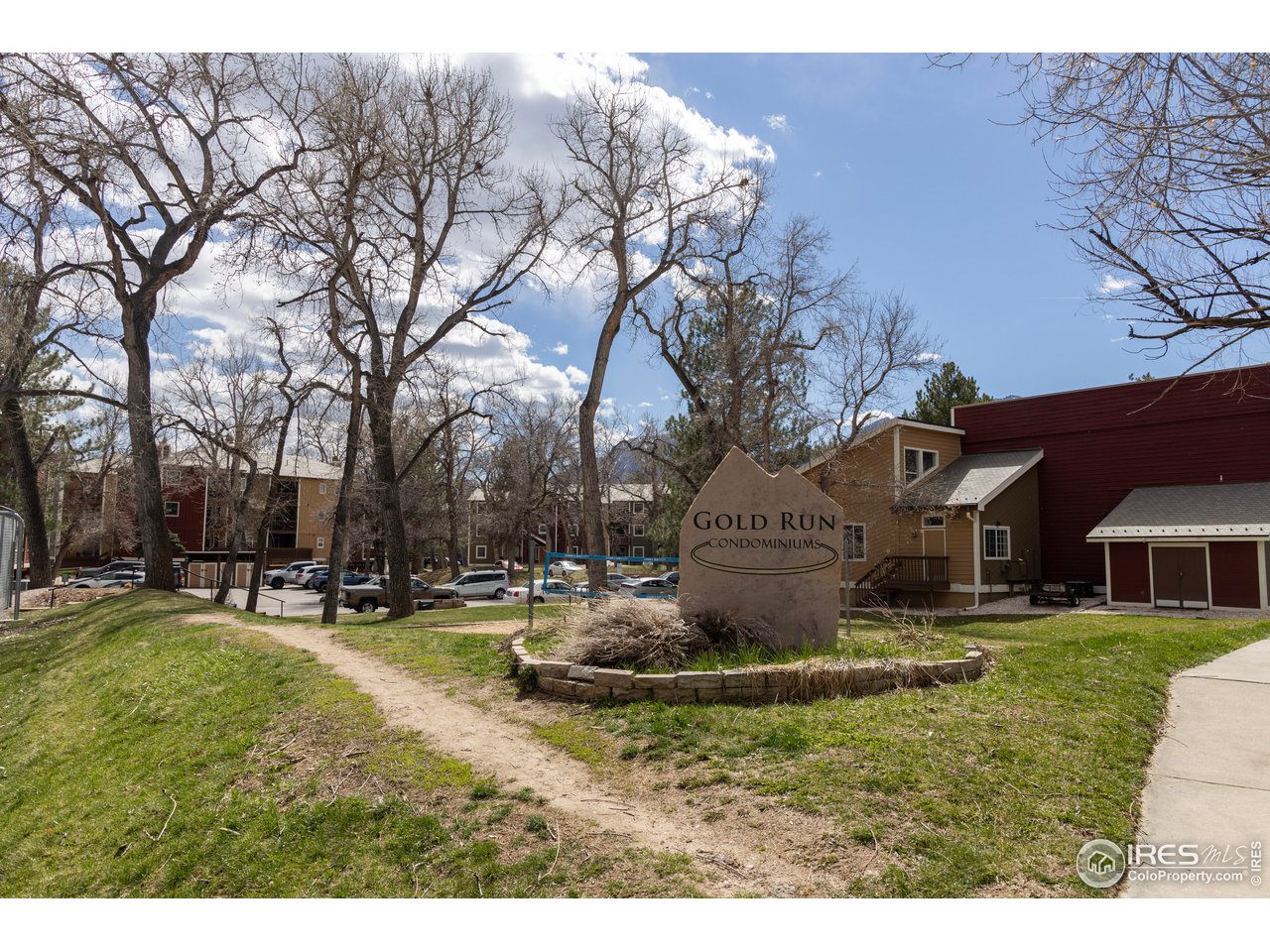 2930 Shadow Creek Dr 104