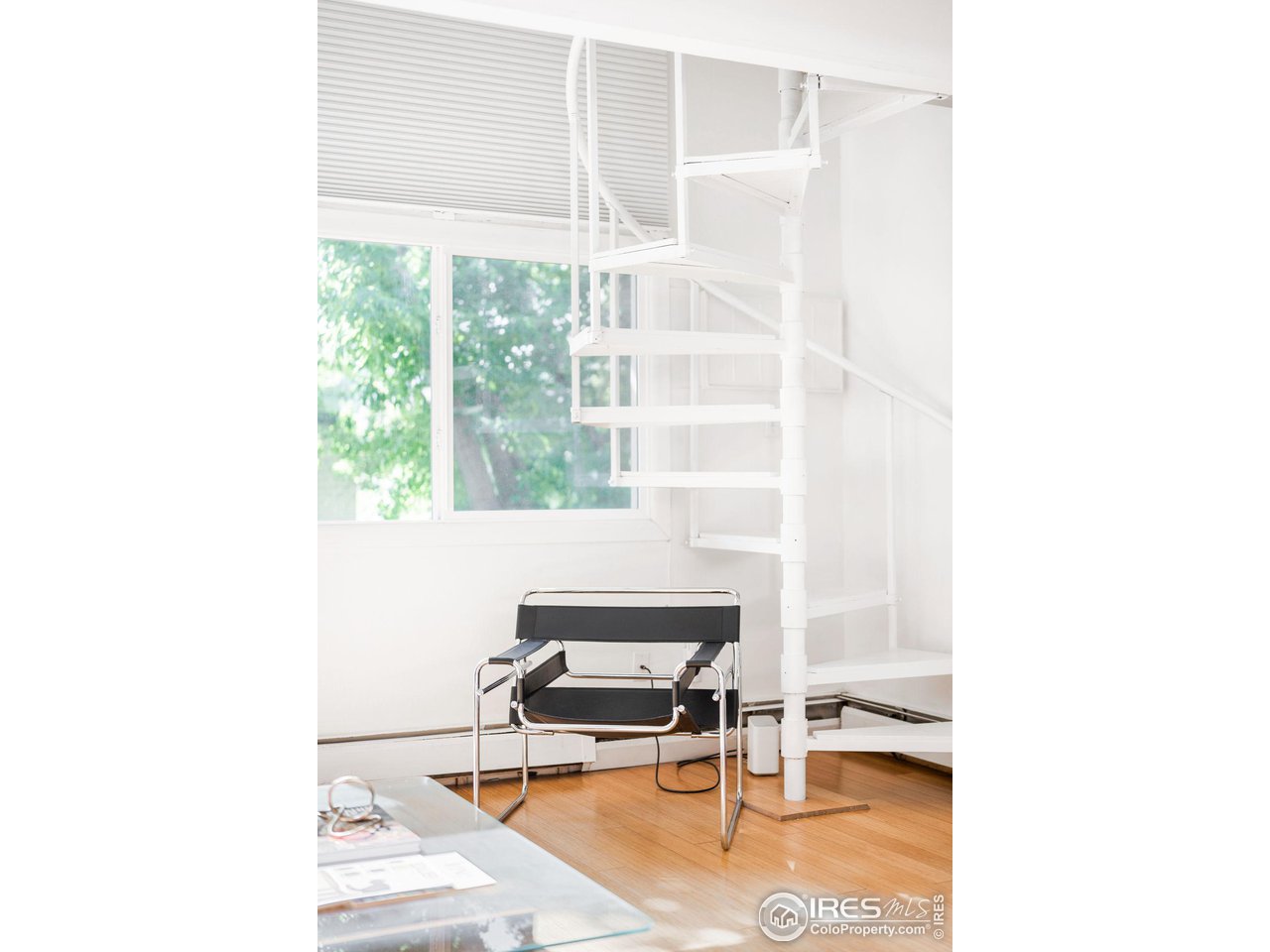 1842 Canyon Blvd 211