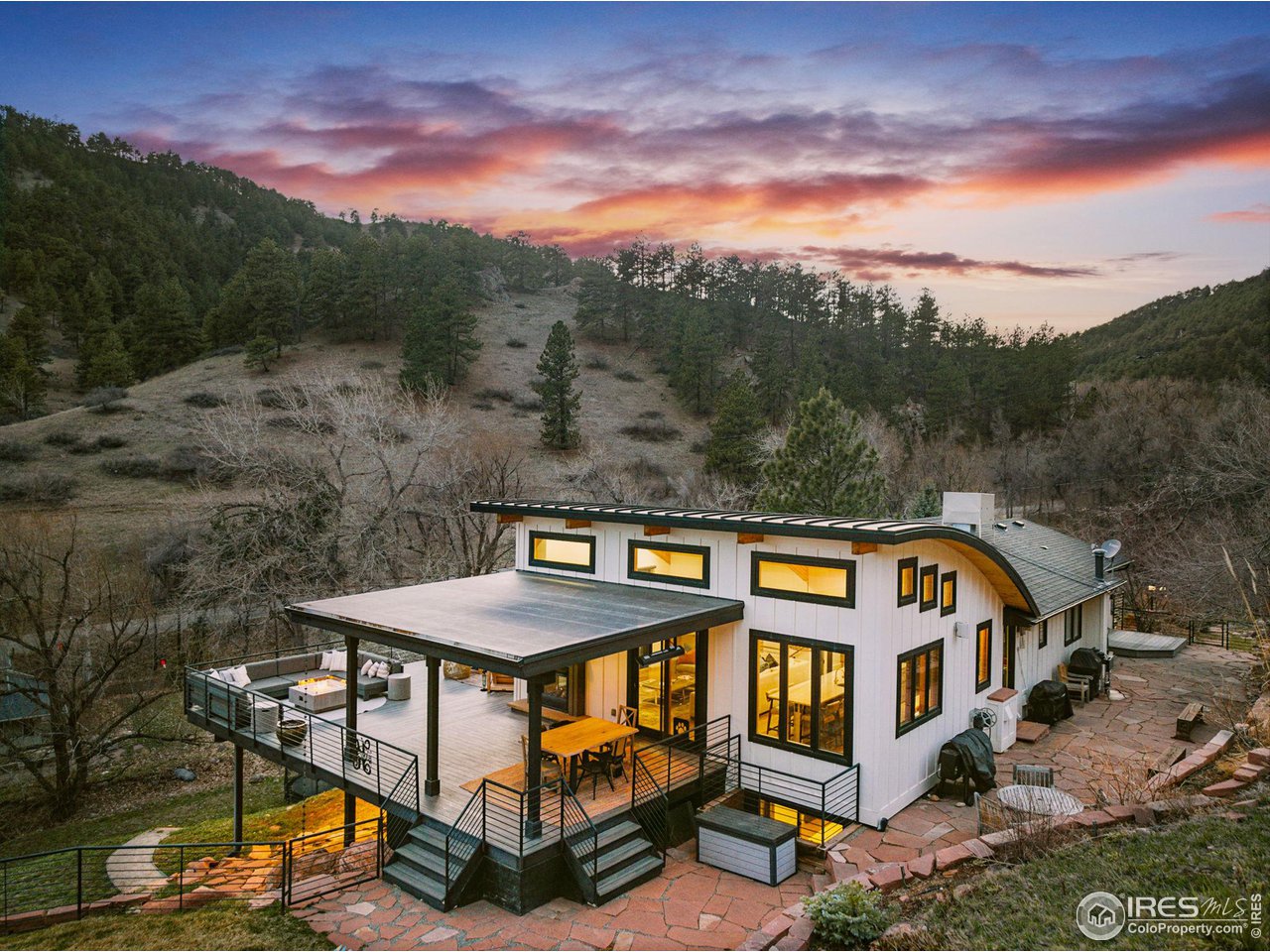 664 Sunshine Canyon Dr