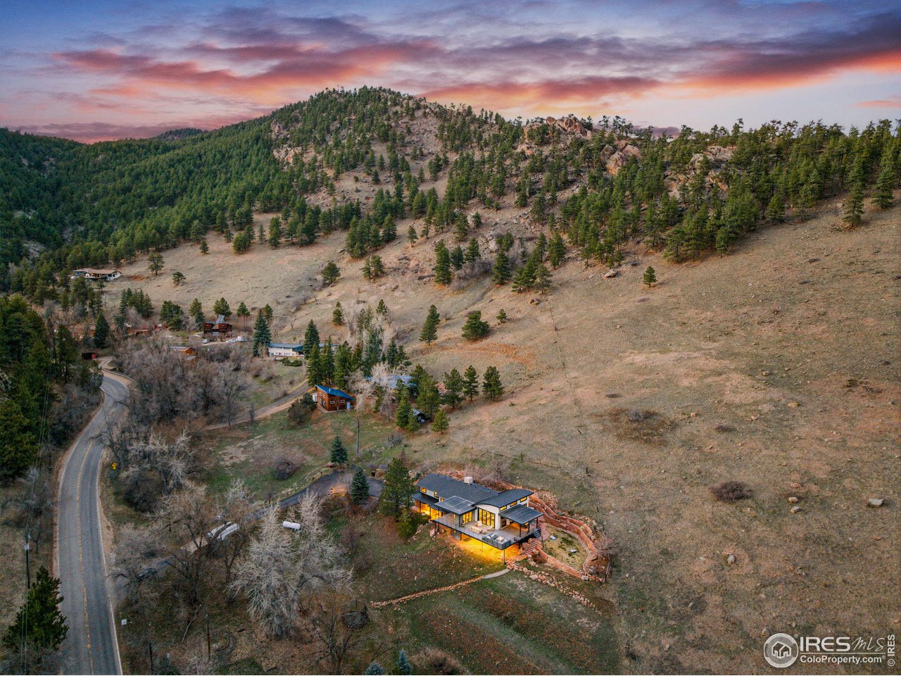 664 Sunshine Canyon Dr