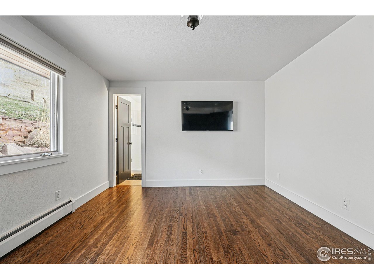 664 Sunshine Canyon Dr