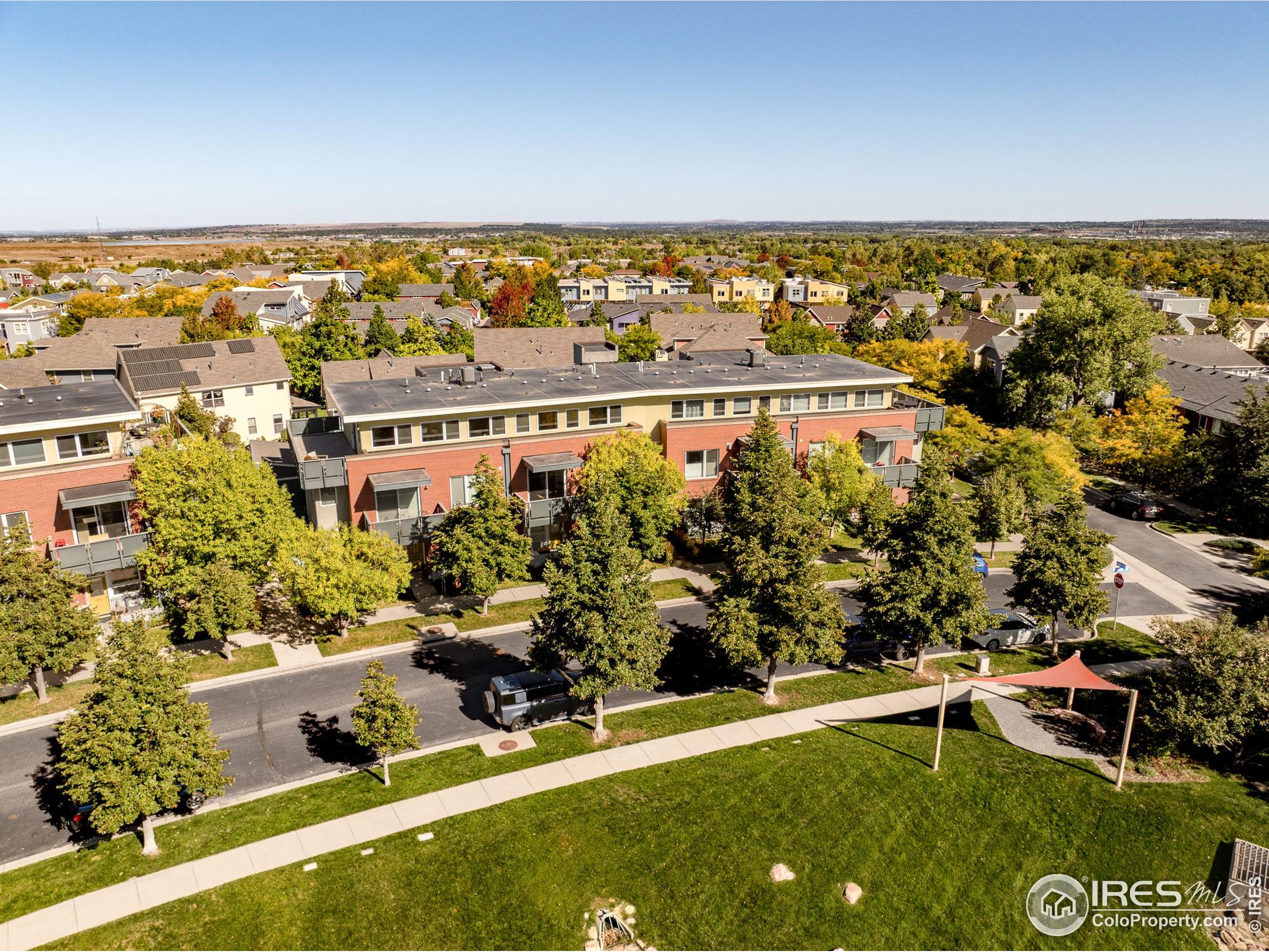 4650 Holiday Dr 301