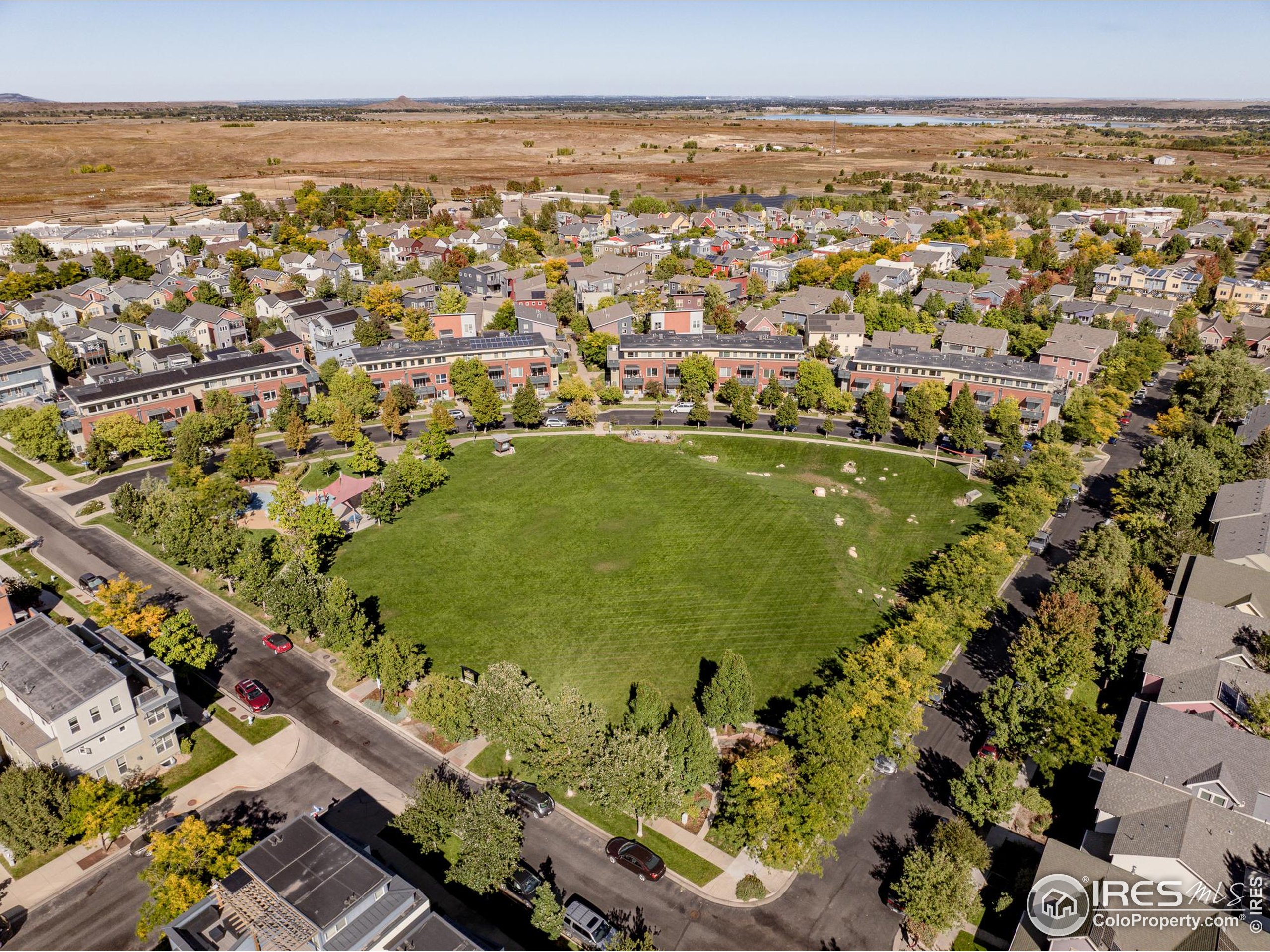 4650 Holiday Dr 301