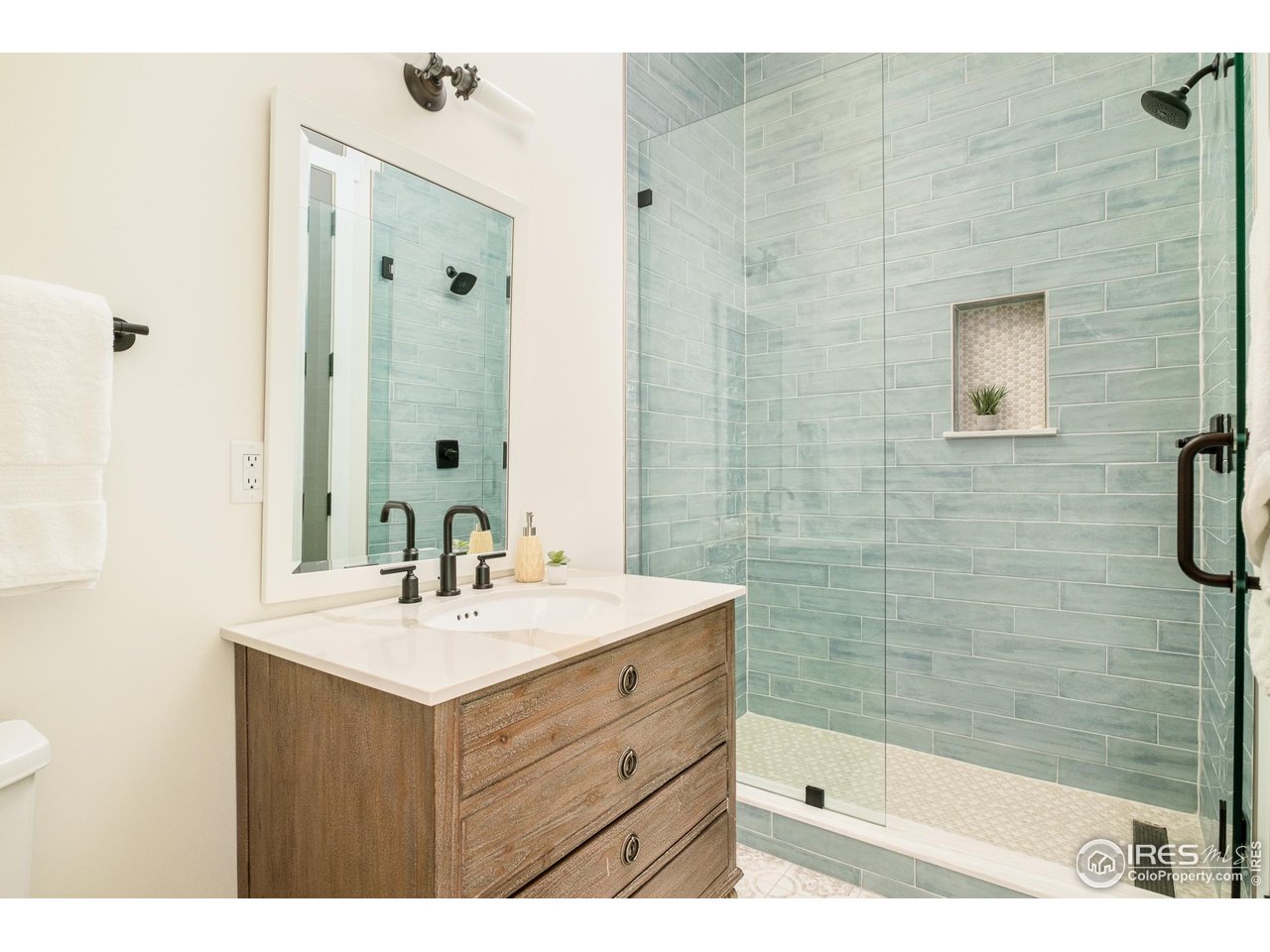 5336 Caribou Springs Trl