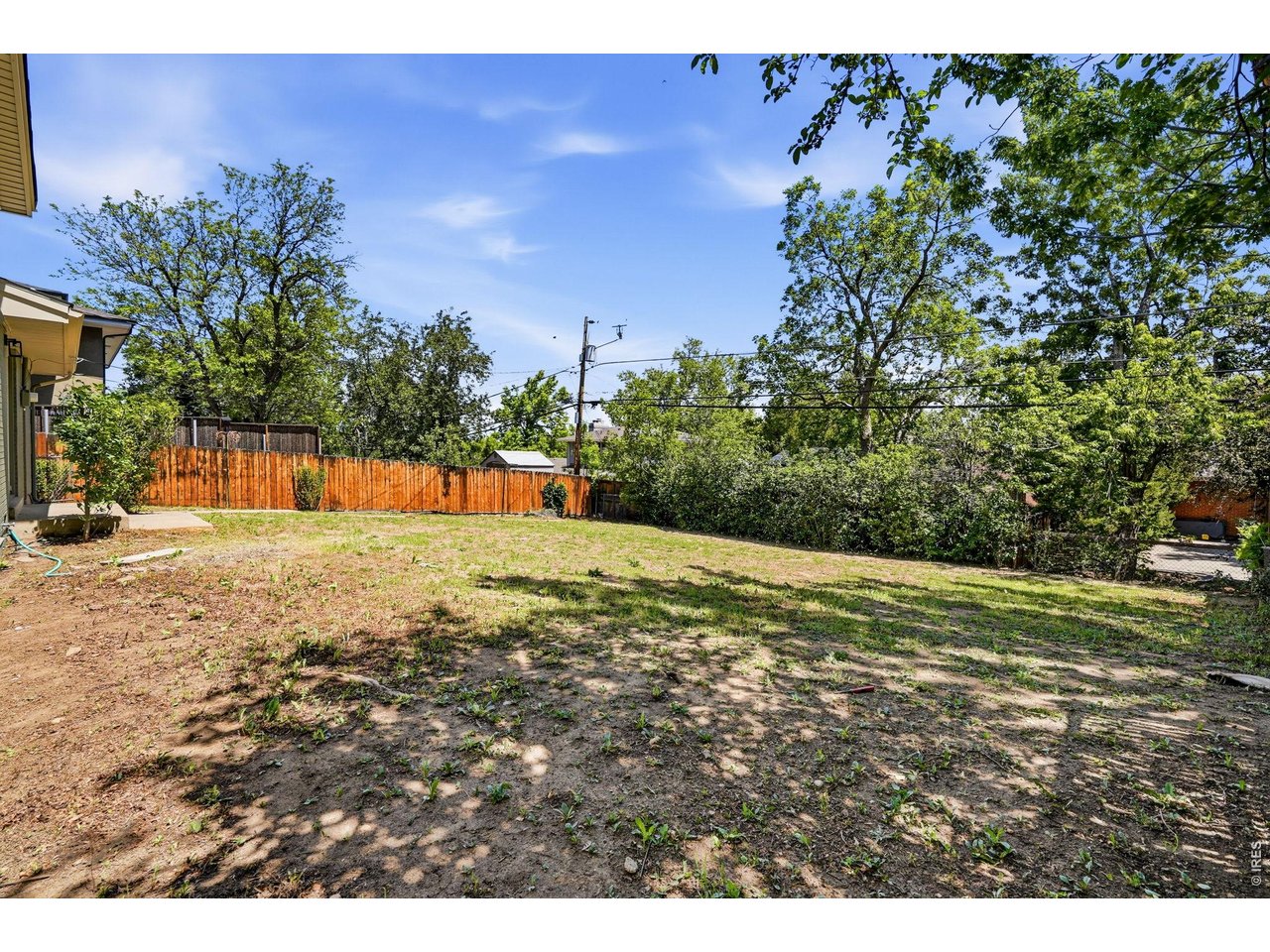 980 Hartford Dr