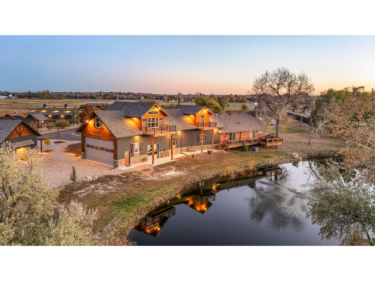 9816 County Road 7 Rd