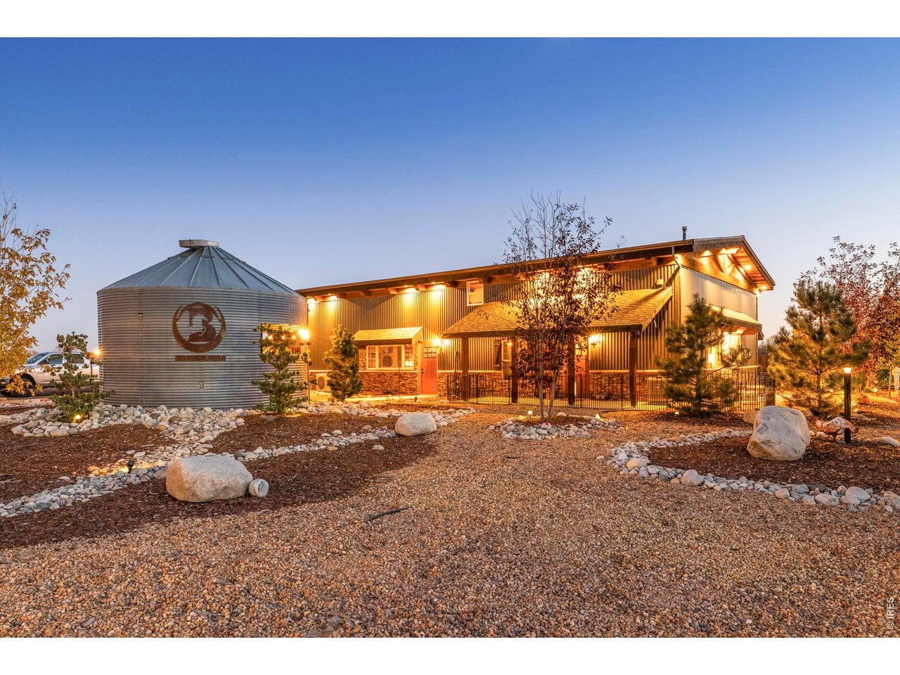 9816 County Road 7 Rd