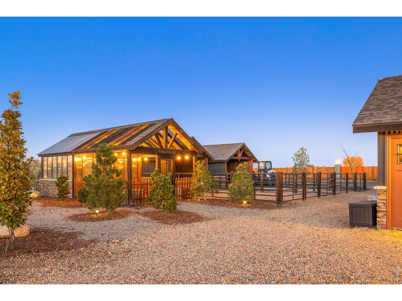 9816 County Road 7 Rd