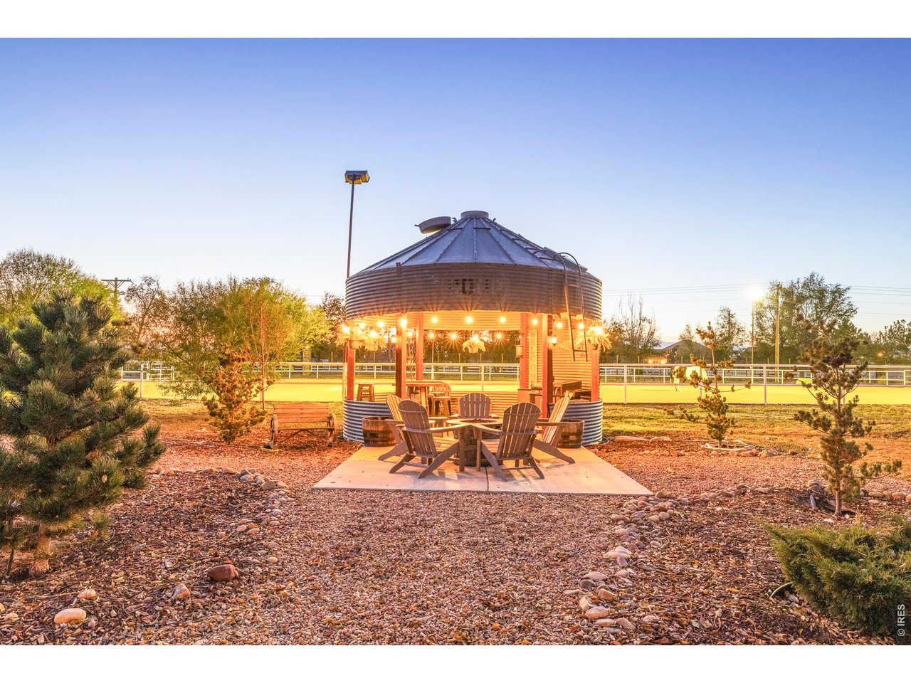 9816 County Road 7 Rd