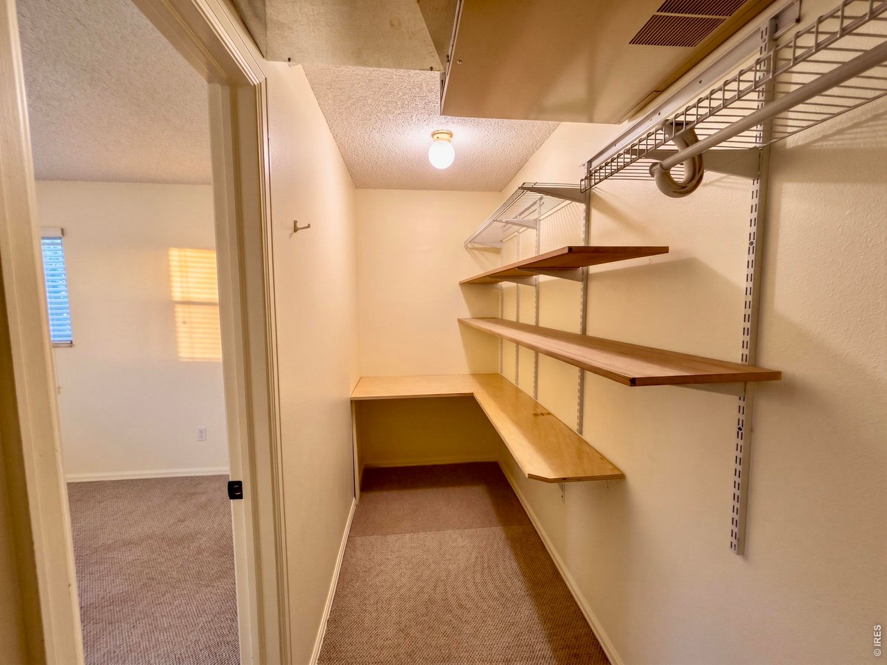 3303 Madison Ave T209