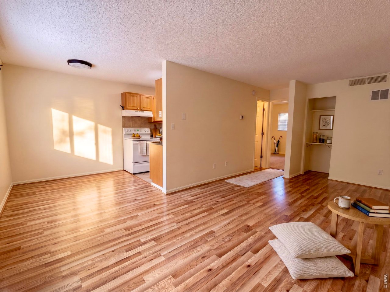 3303 Madison Ave T209