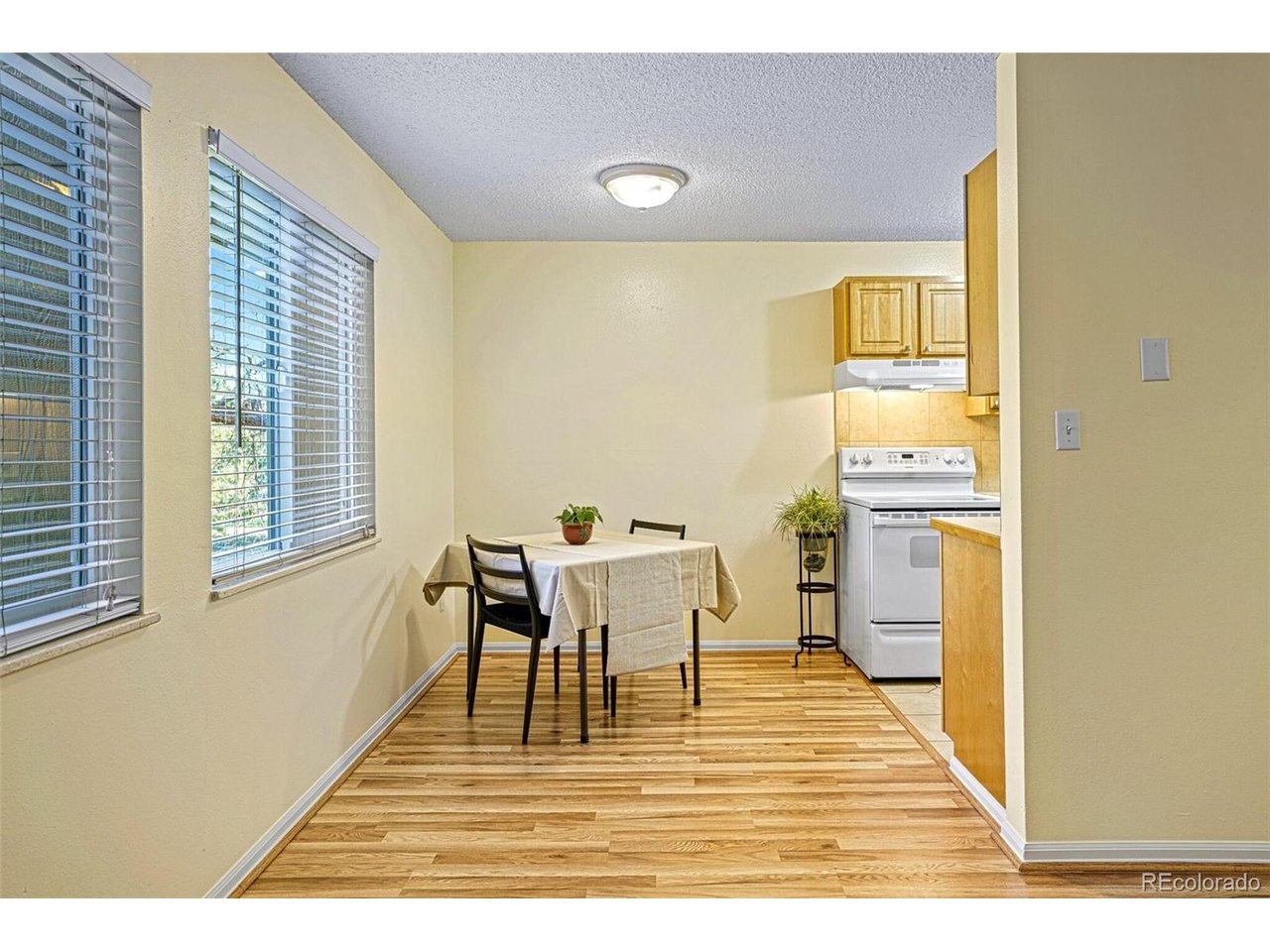 3303 Madison Ave T209