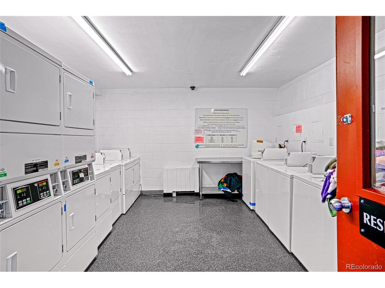 3303 Madison Ave T209