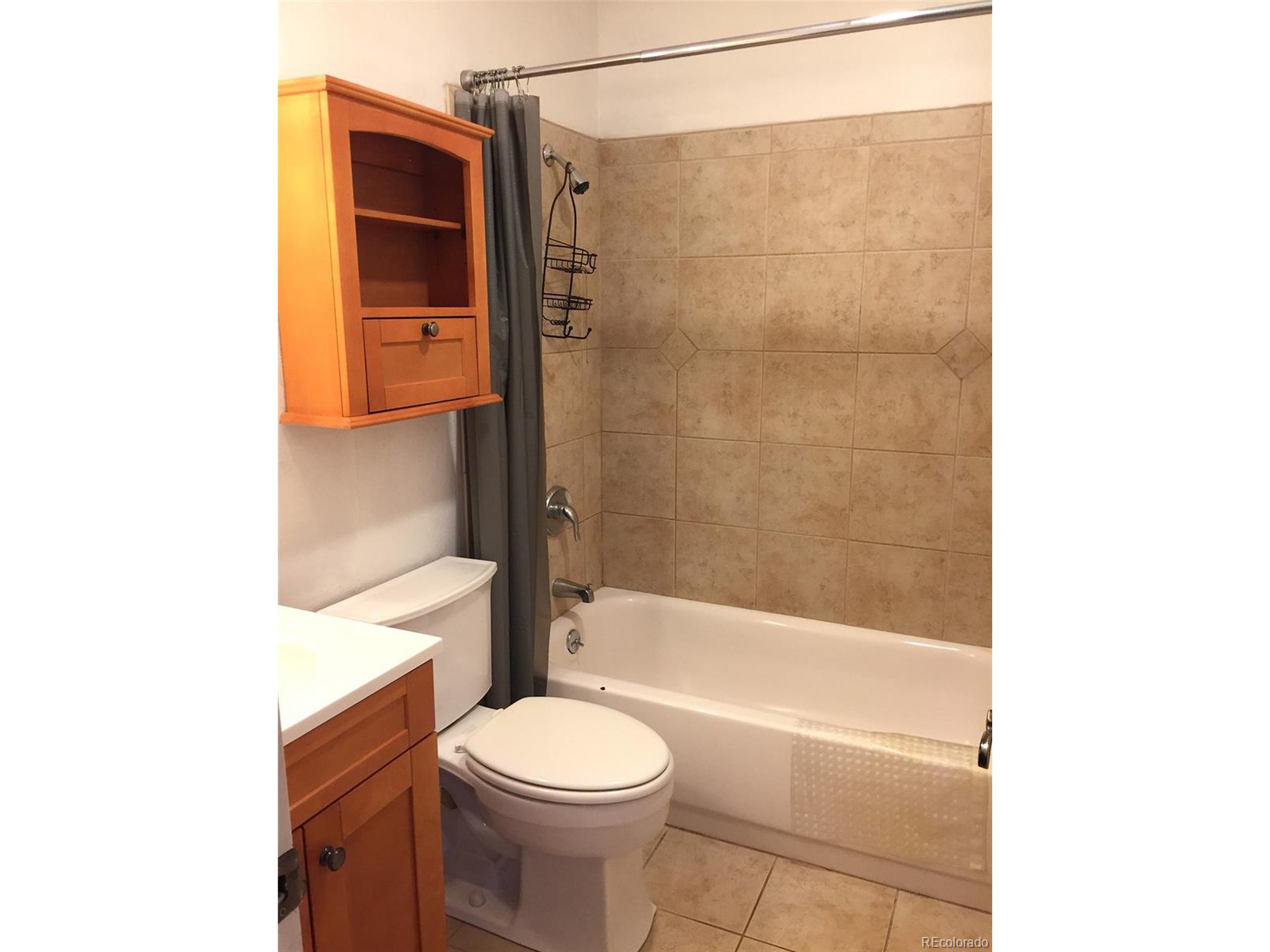 3303 Madison Ave T209