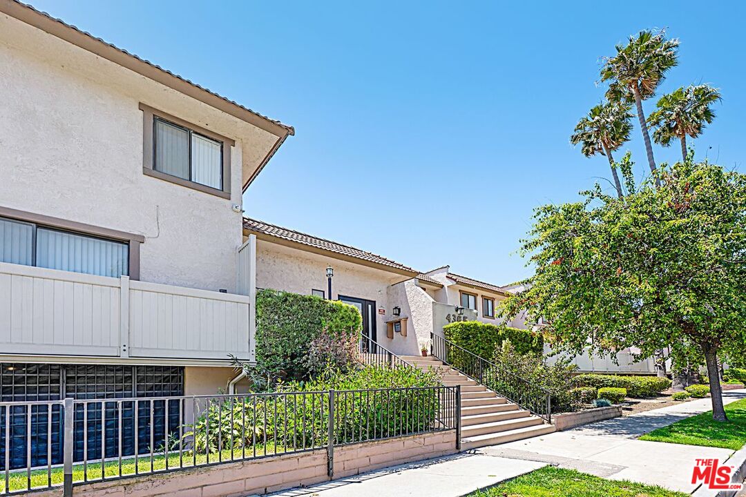 4365 Mclaughlin Ave Unit: 12