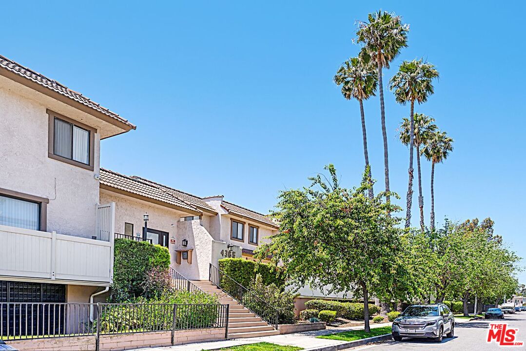 4365 Mclaughlin Ave Unit: 12