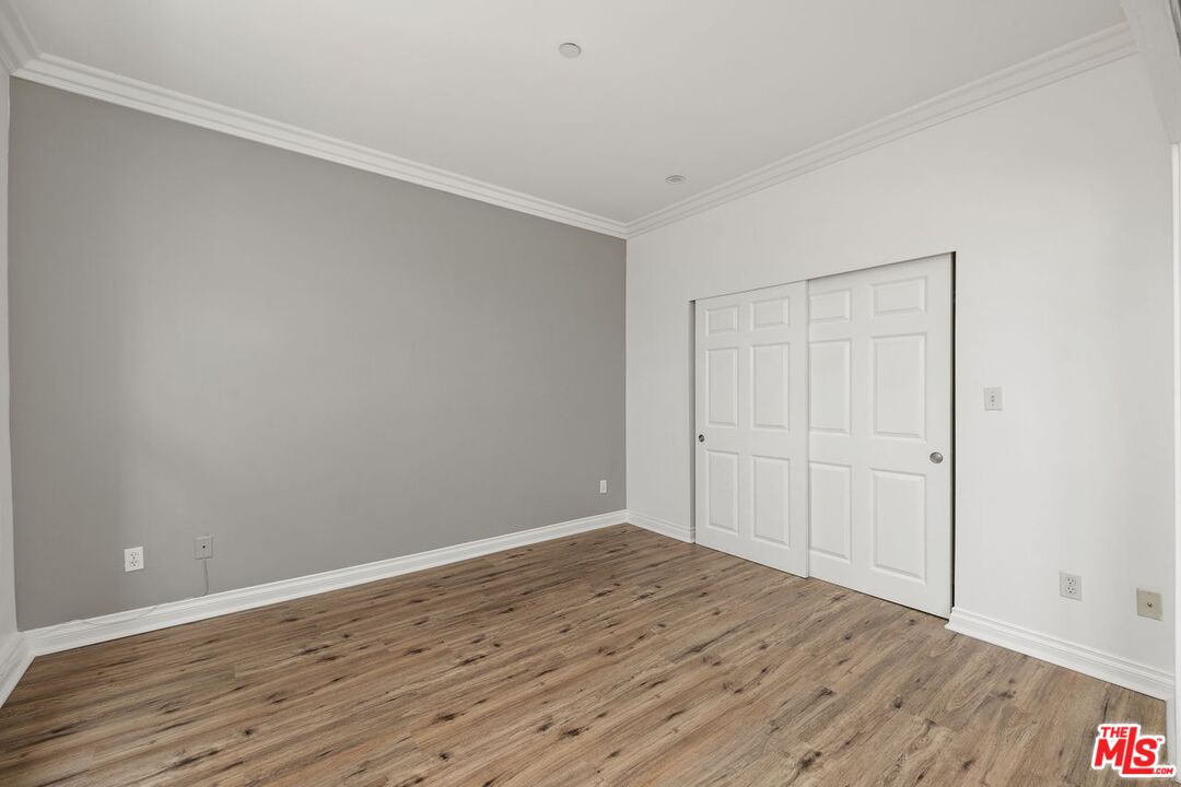 1236 N Flores St Unit: 205