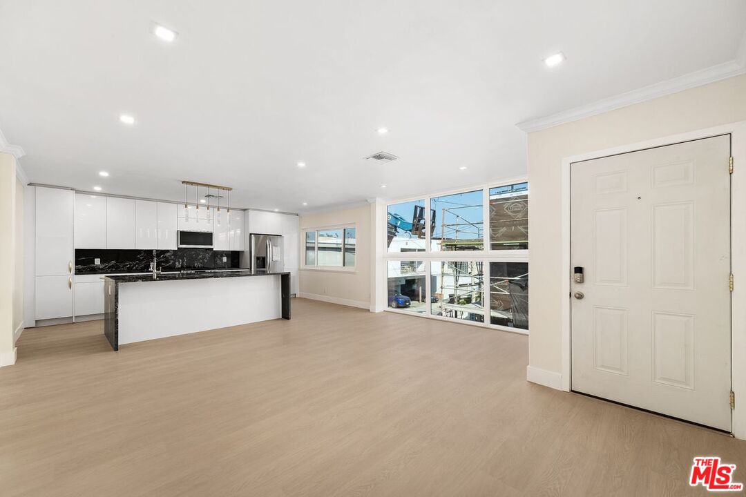 1223 23rd St Unit: C
