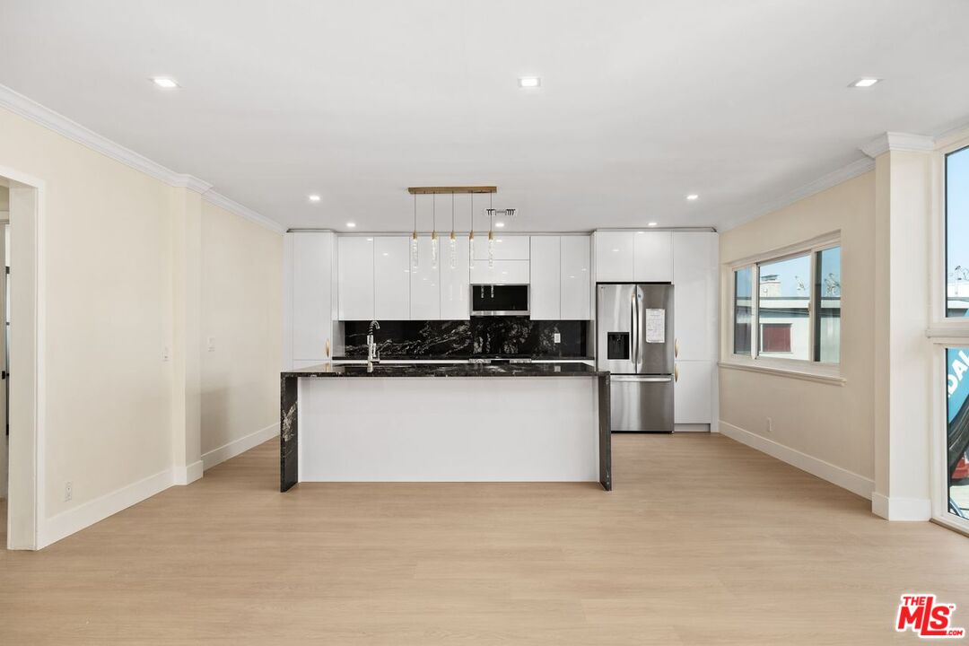 1223 23rd St Unit: C