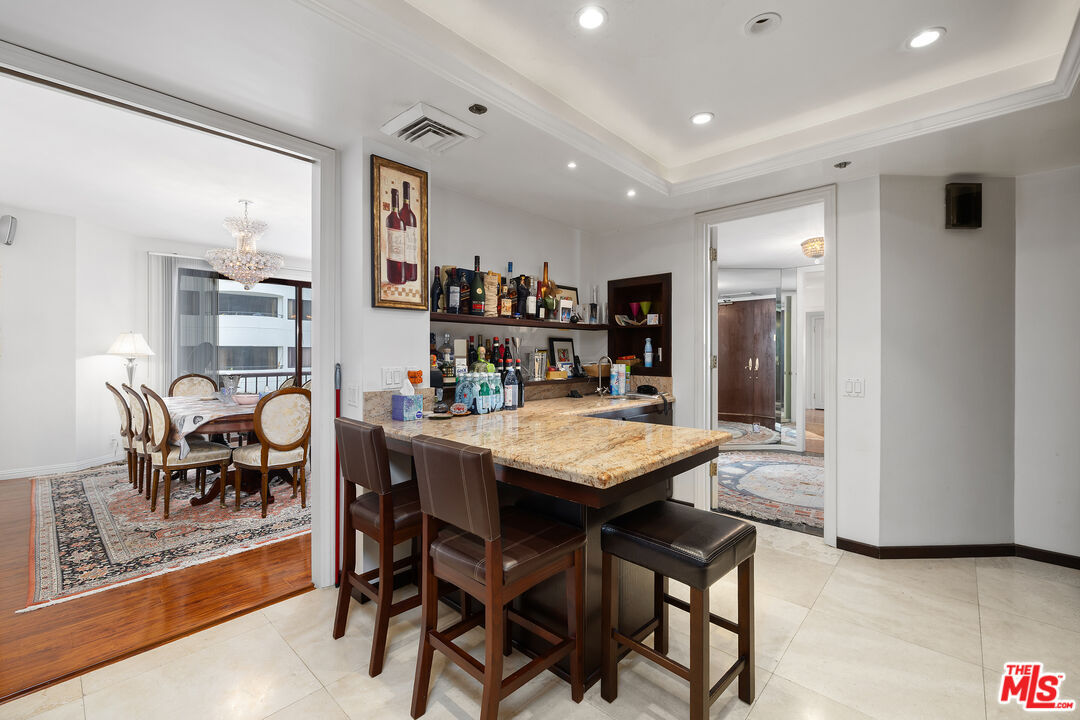 10550 Wilshire Blvd Unit: 1001