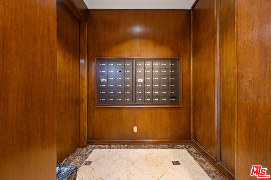 10550 Wilshire Blvd Unit: 1001