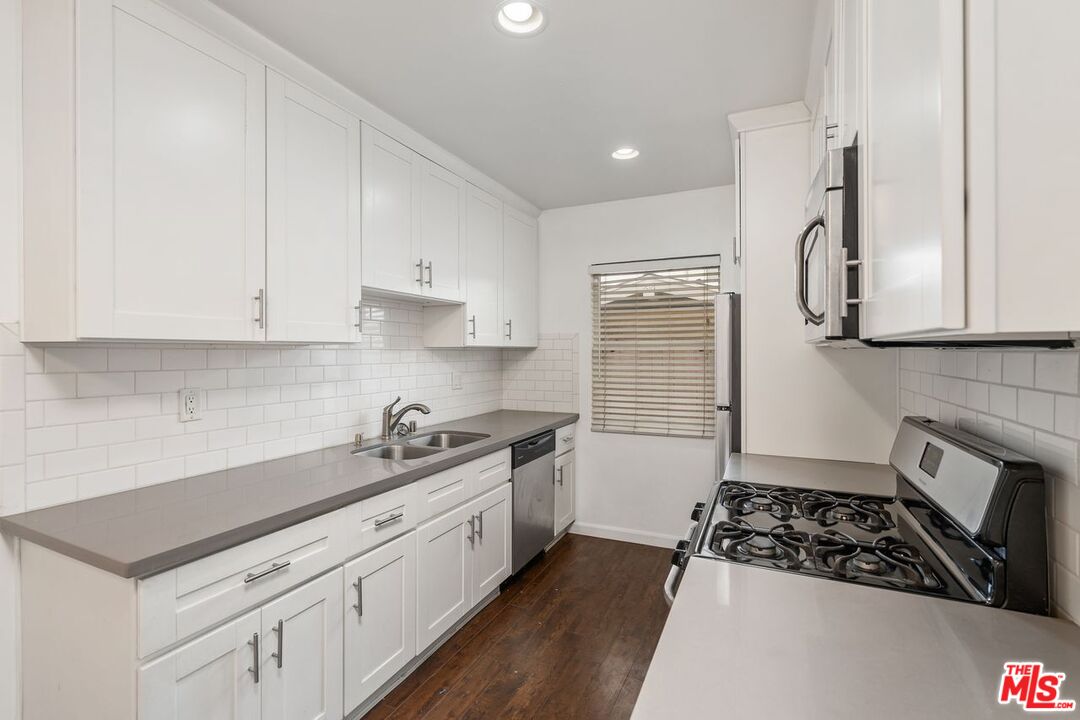 7550 Fountain Unit: 4