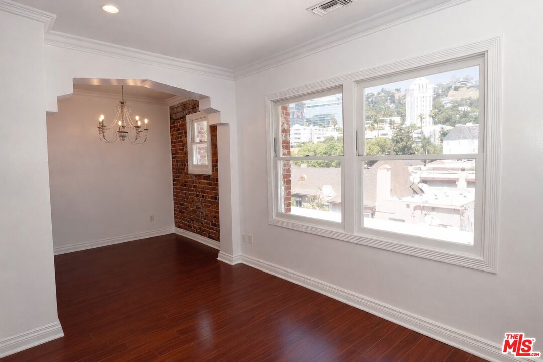 1236 N Flores St Unit: 407