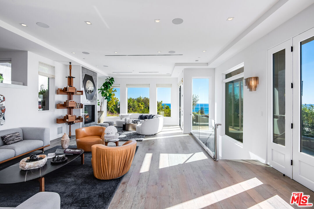 31555 Pacific Coast Hwy