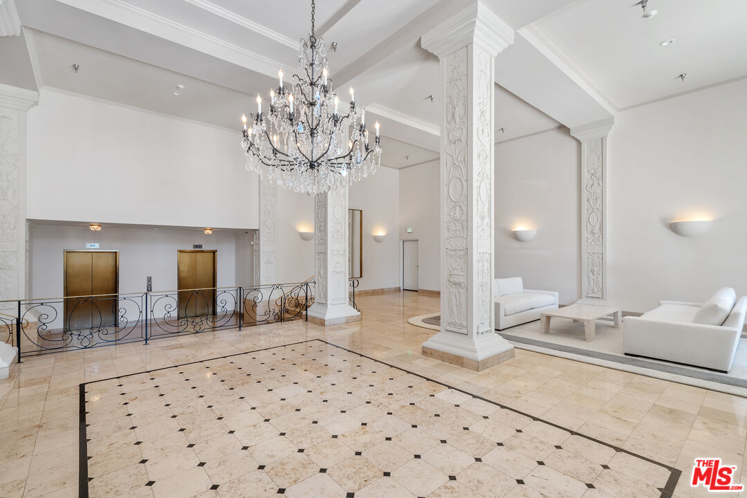 9249 Burton Way Unit: 302