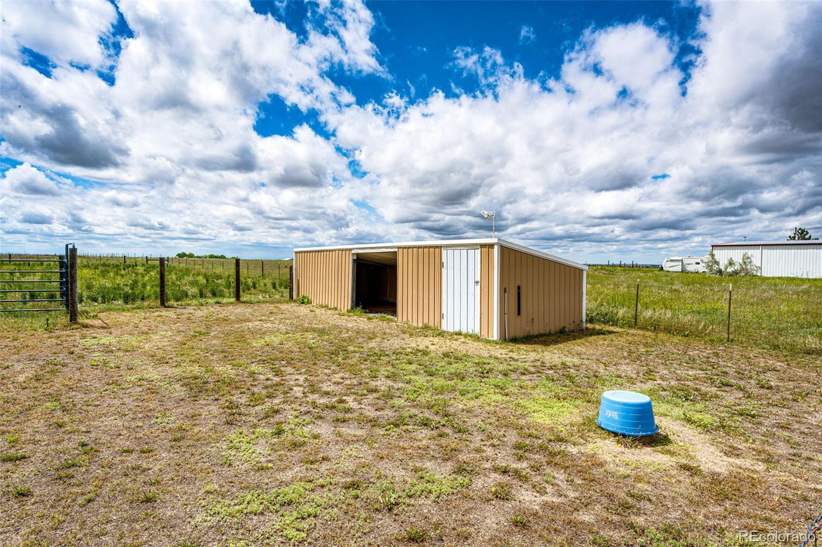 73 N Dutch Valley Road