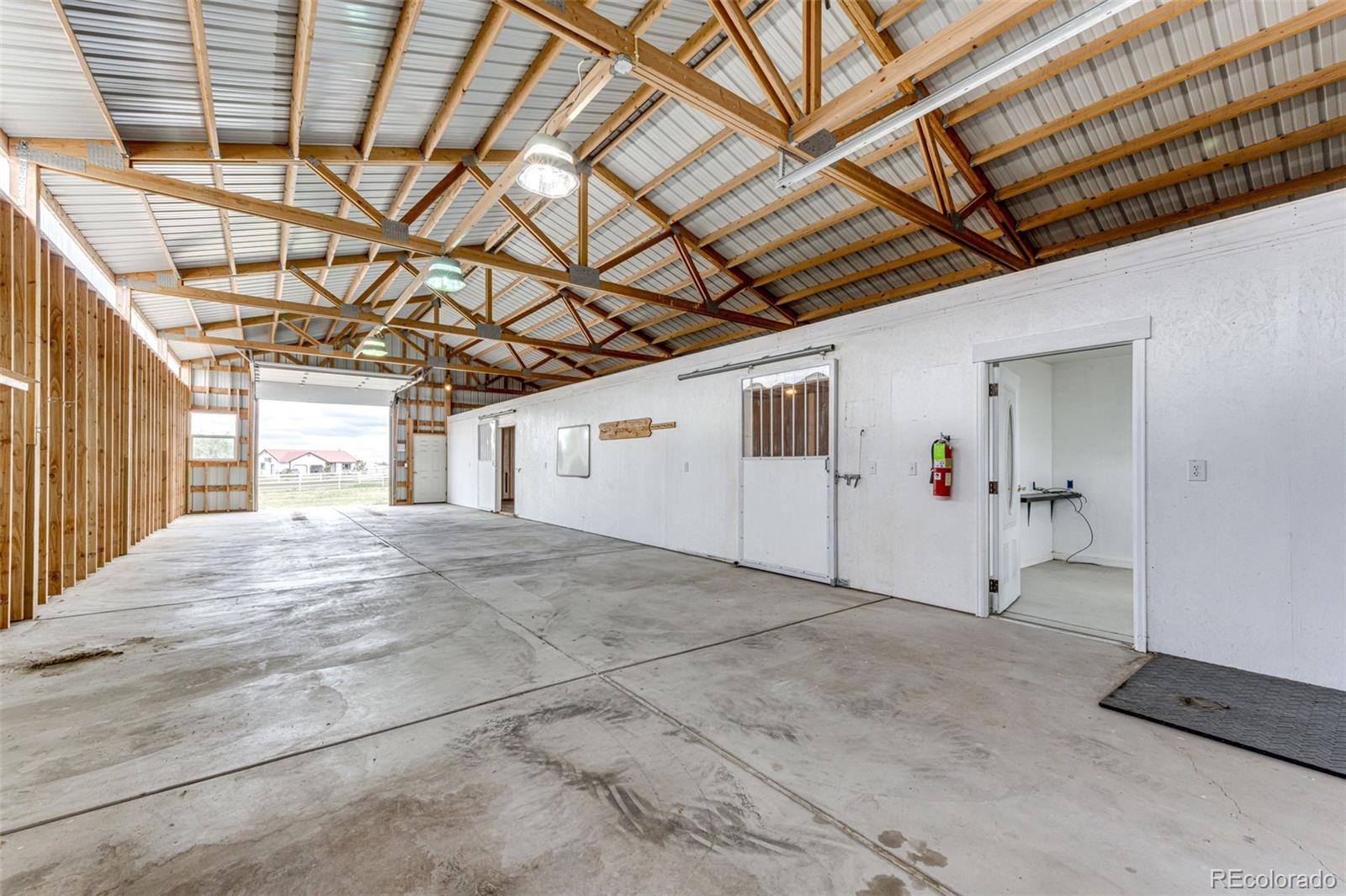 73 N Dutch Valley Road