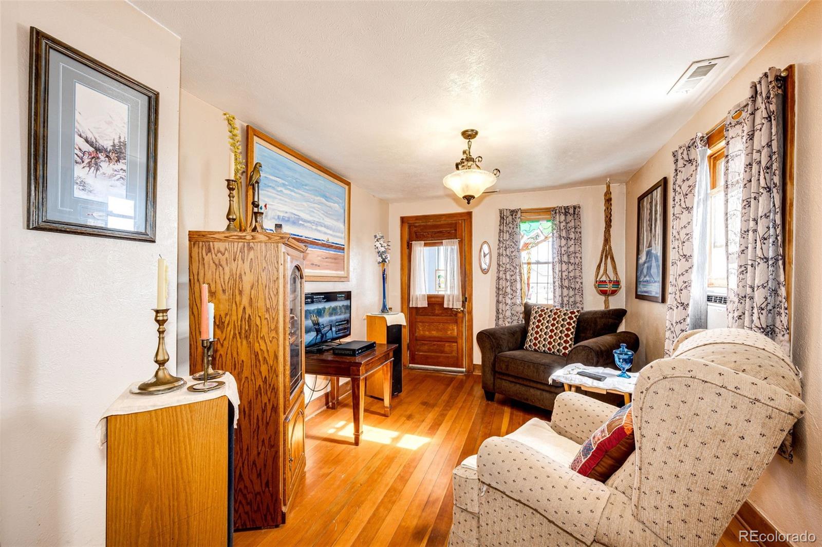 359 S Sherman Street