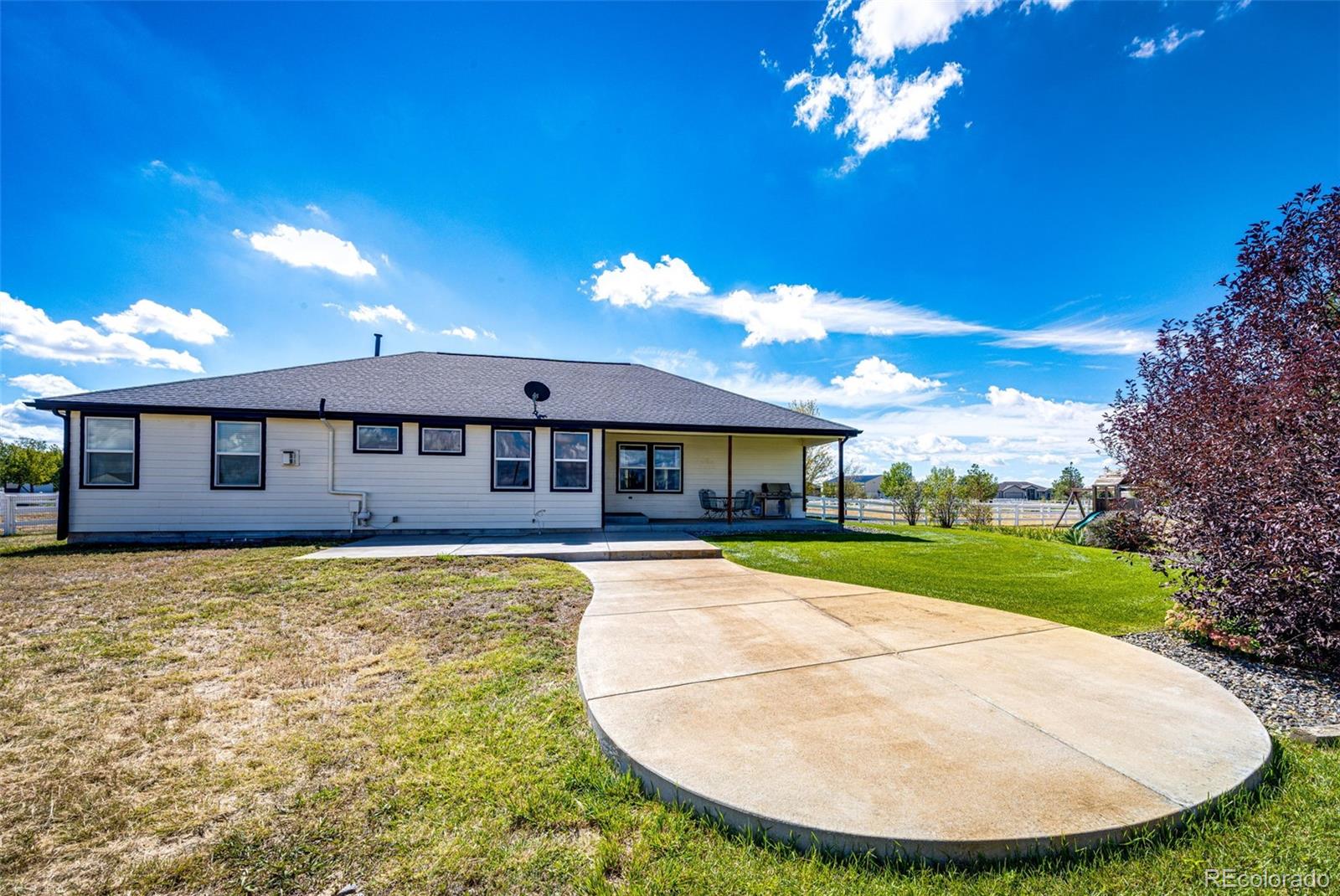 56401 E 37th Court