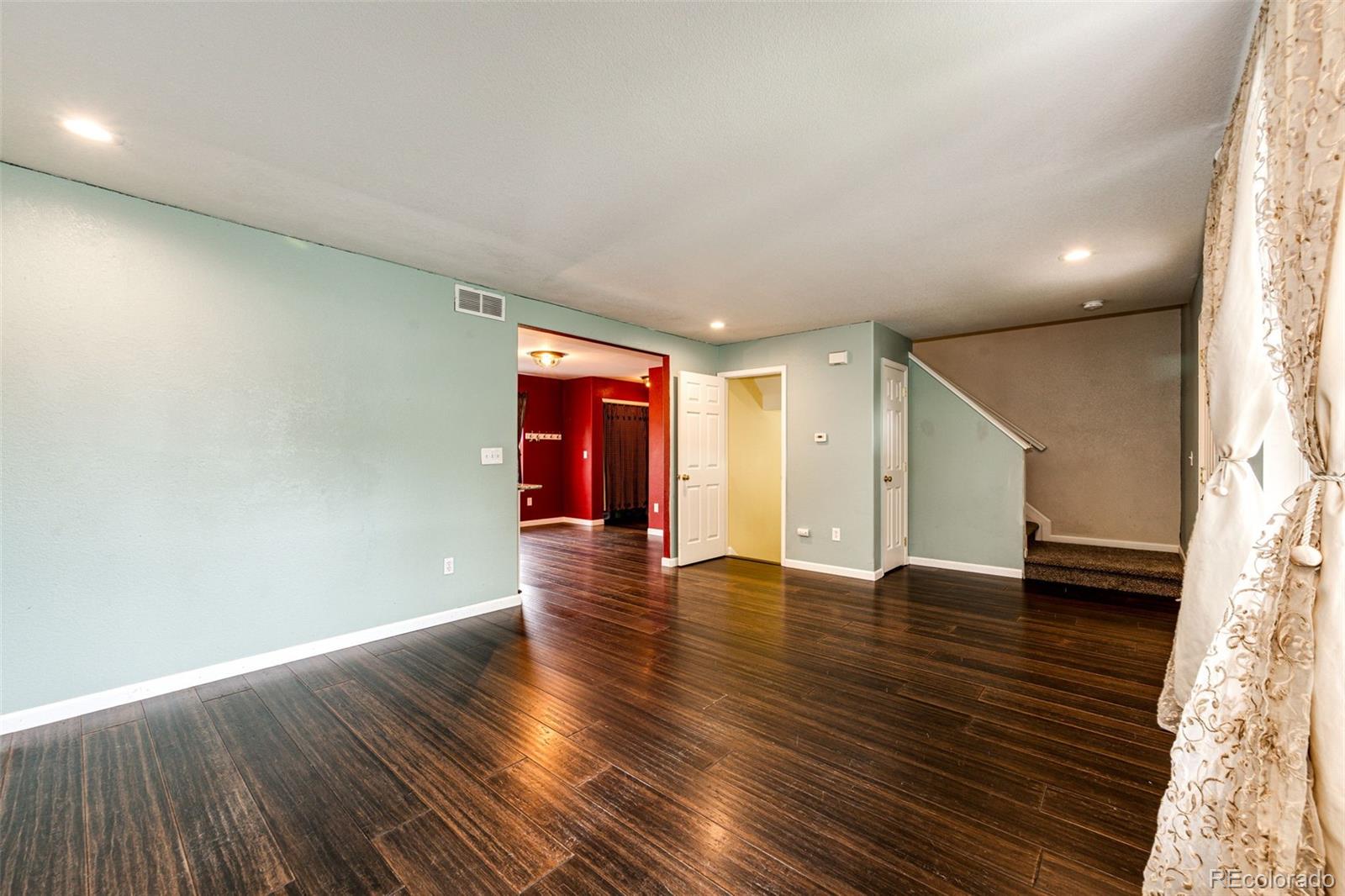 1824 Asoka Street