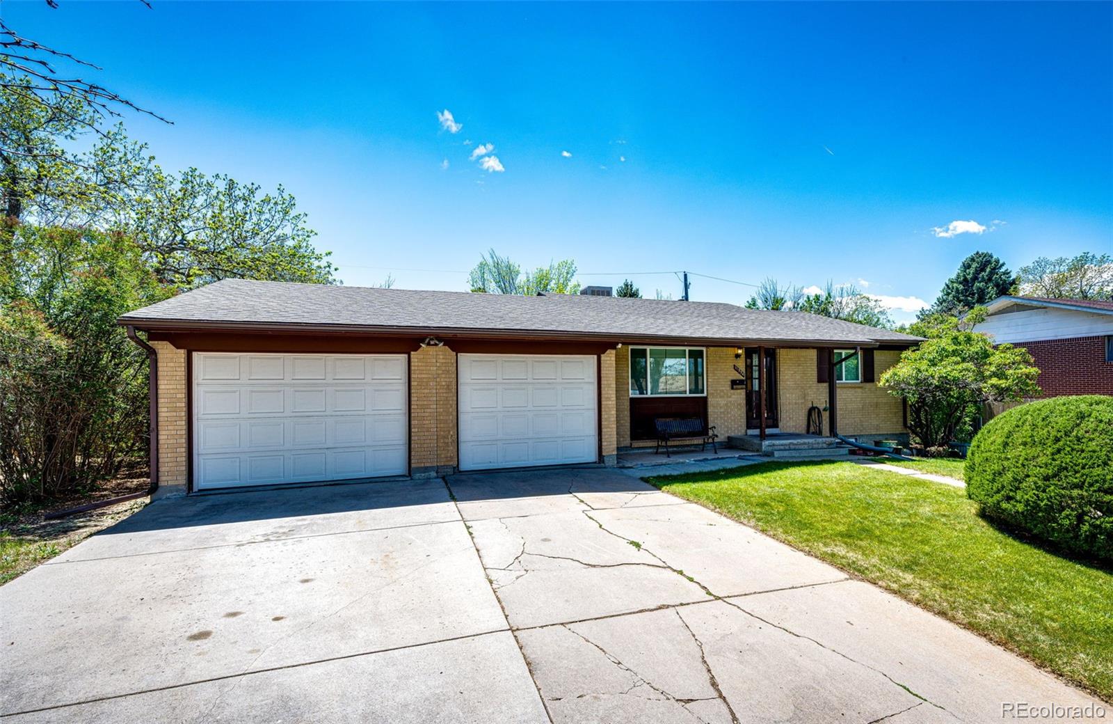 11994 E Virginia Drive