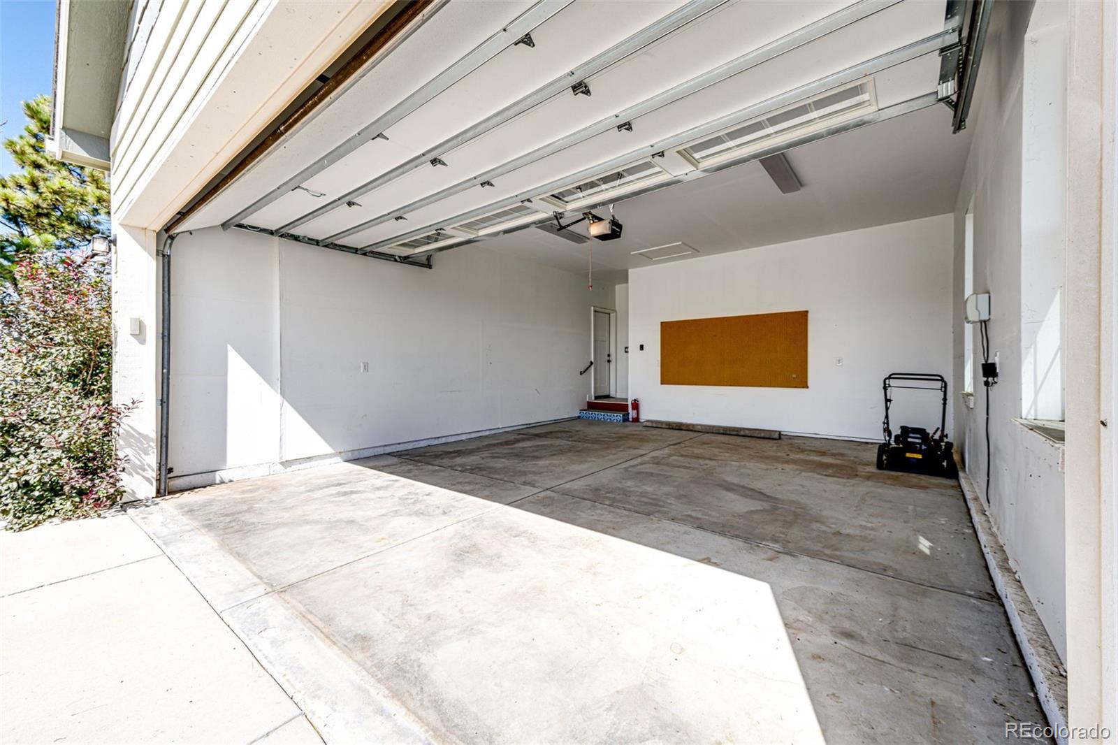 8375 Strasburg Road