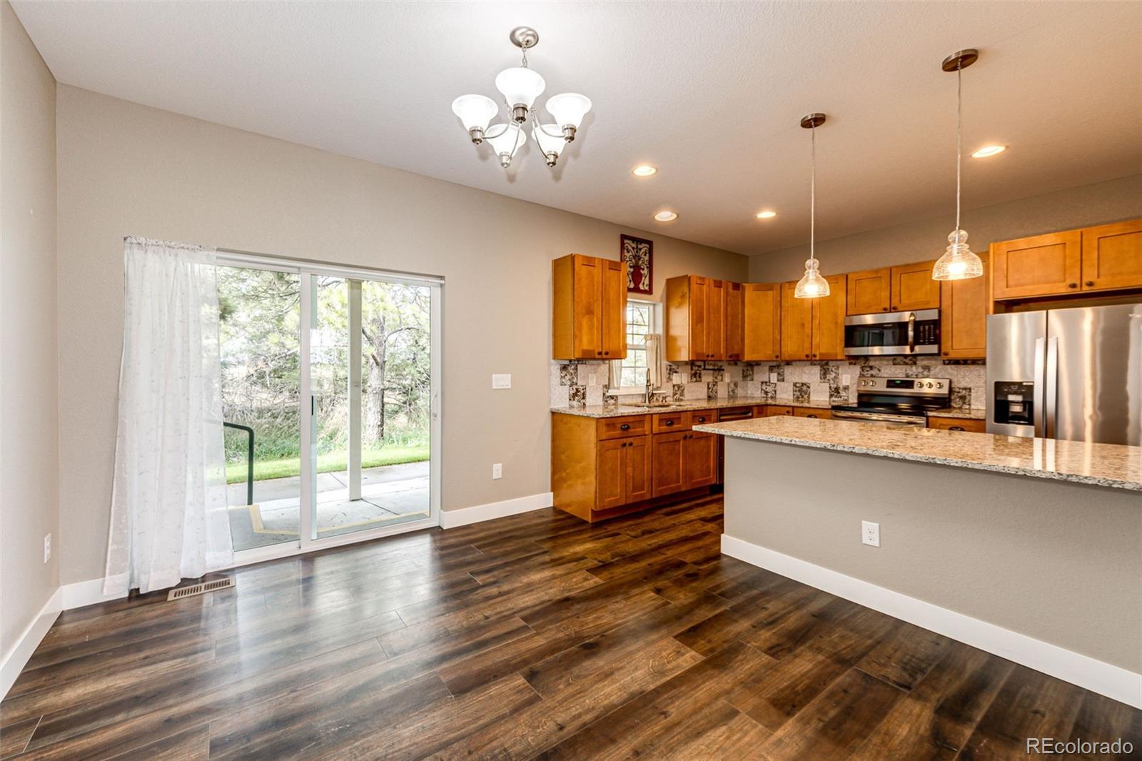 8375 Strasburg Road
