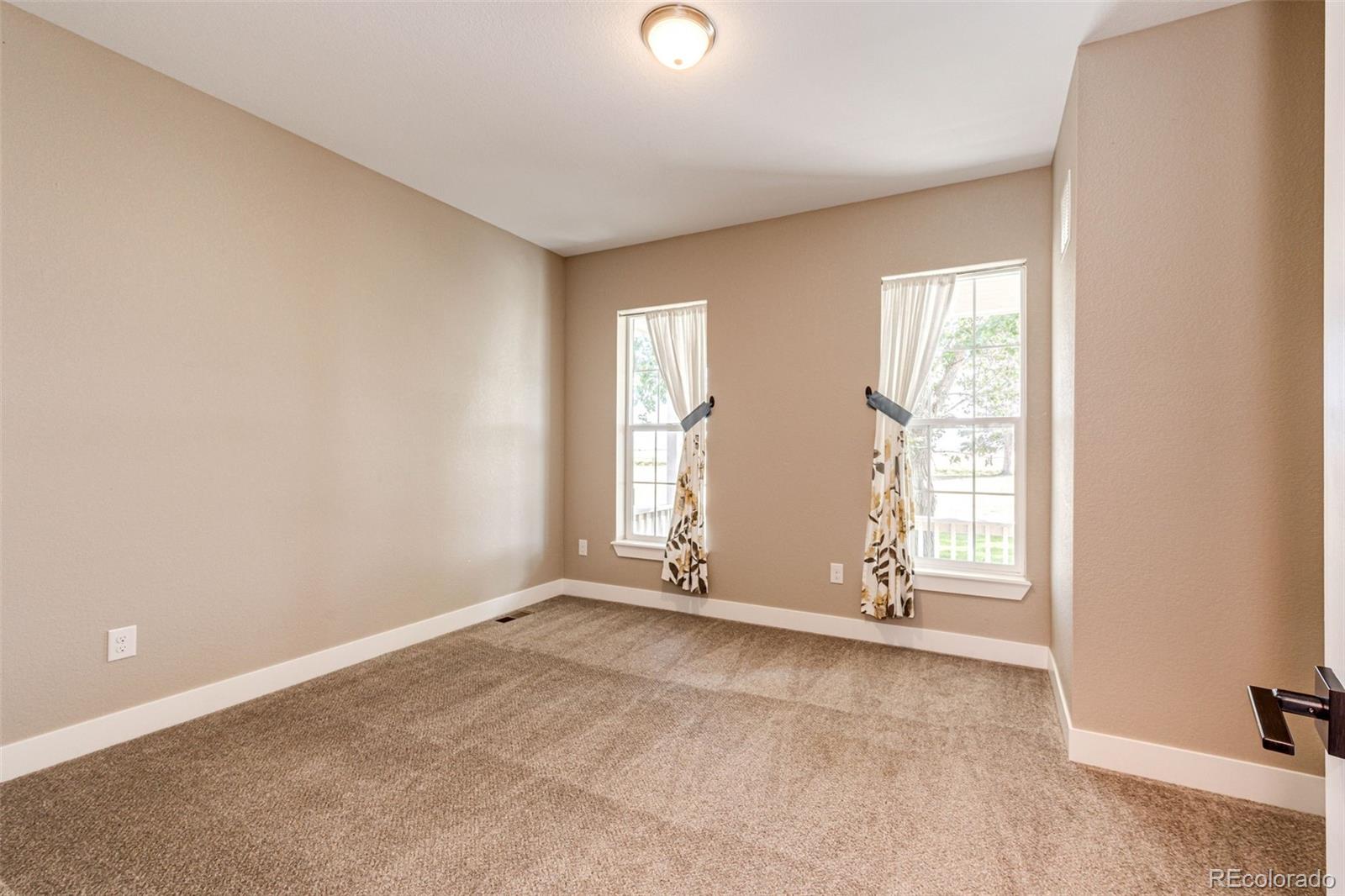8375 Strasburg Road