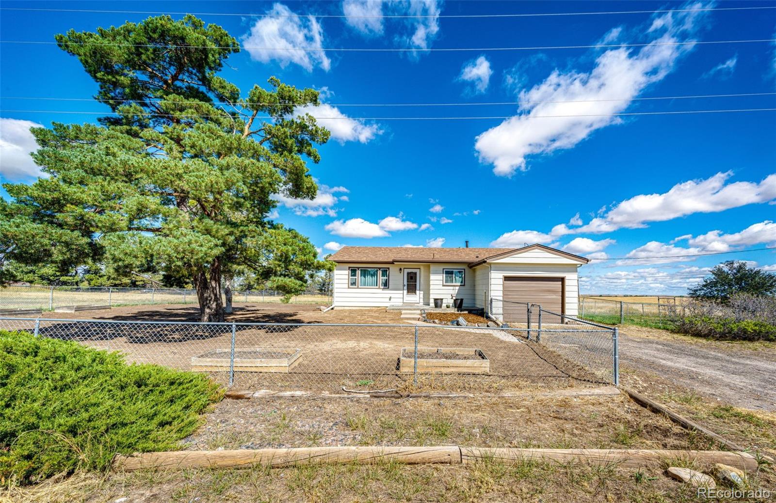 8255 Strasburg Road