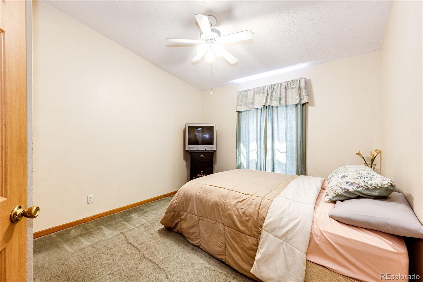 318 Cherokee Place