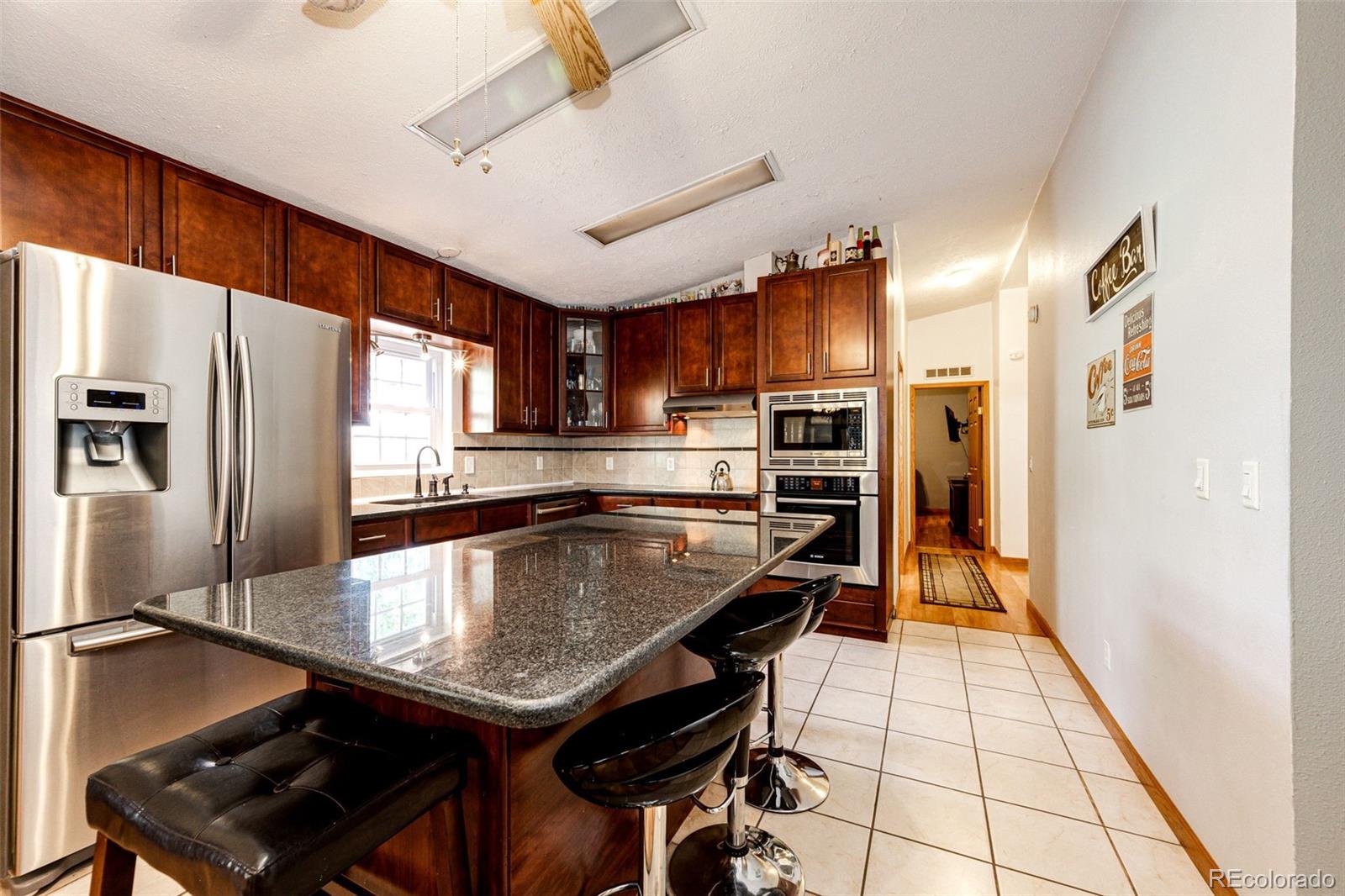 318 Cherokee Place