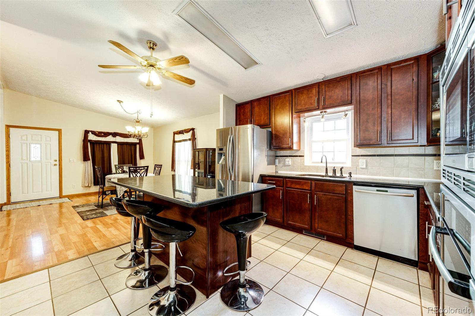 318 Cherokee Place